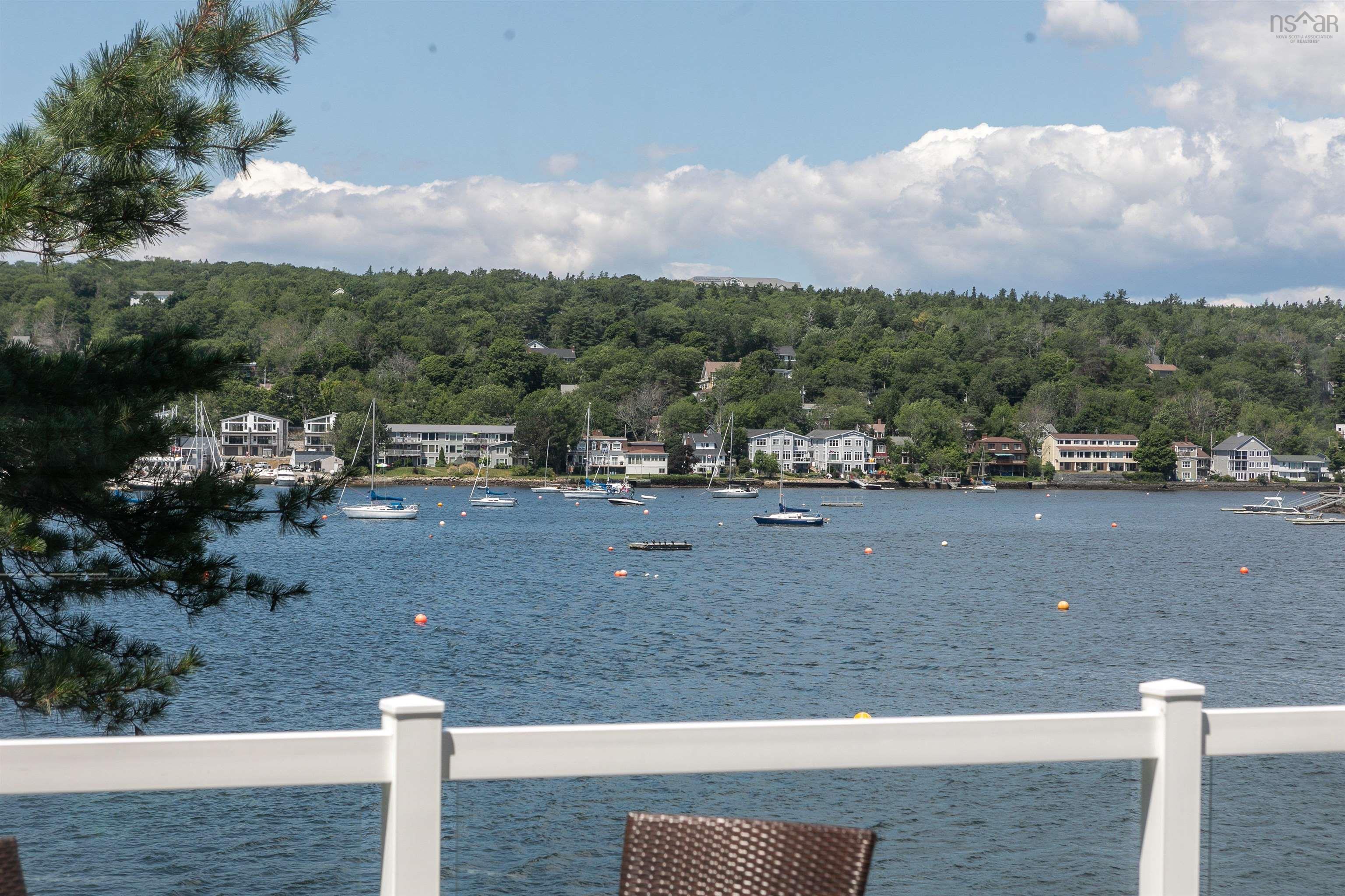 $2,499,000.00: 981 Shore Drive, Bedford