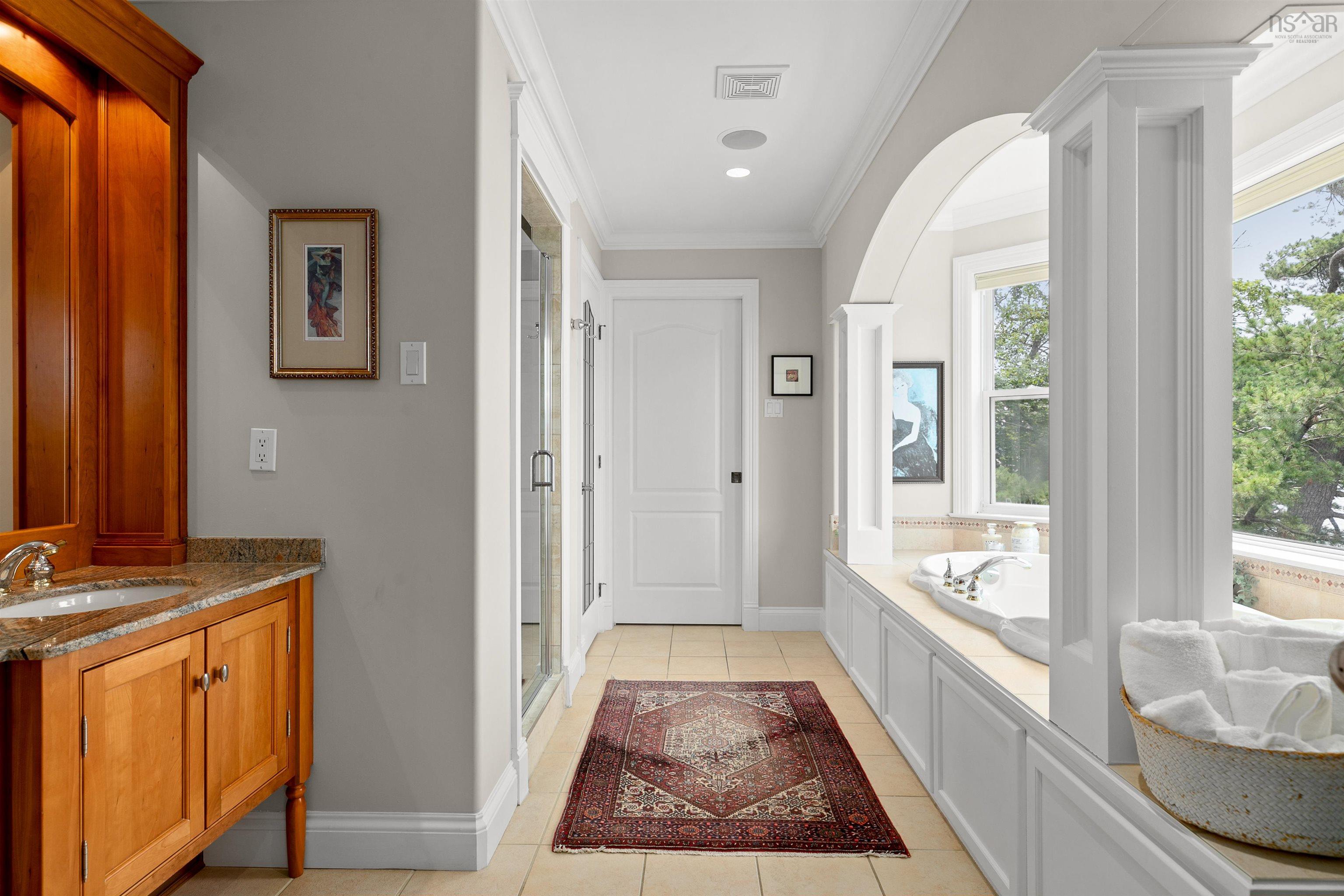 $2,499,000.00: 981 Shore Drive, Bedford