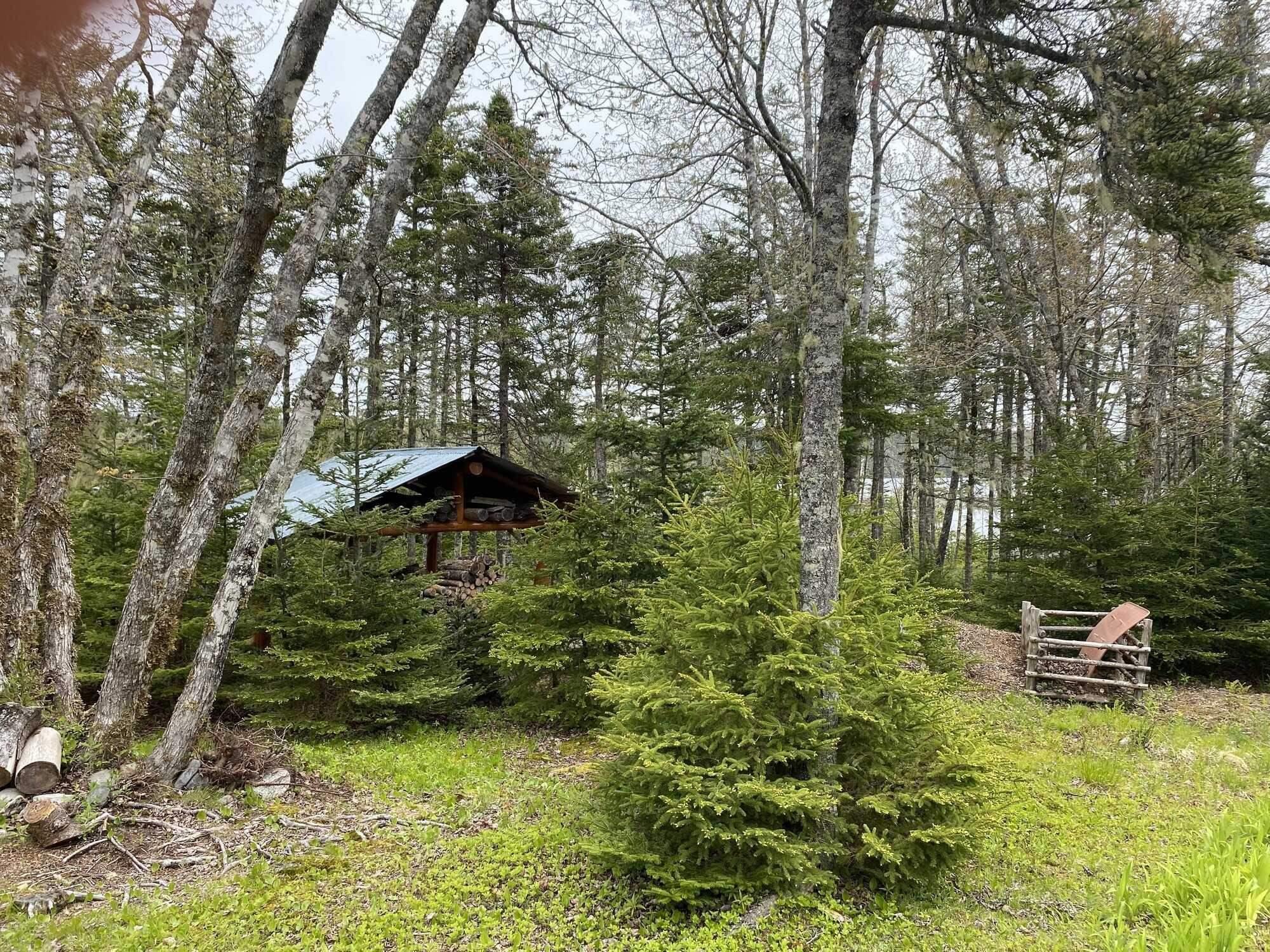 $275,000.00: 6700 NS-211, Isaacs Harbour