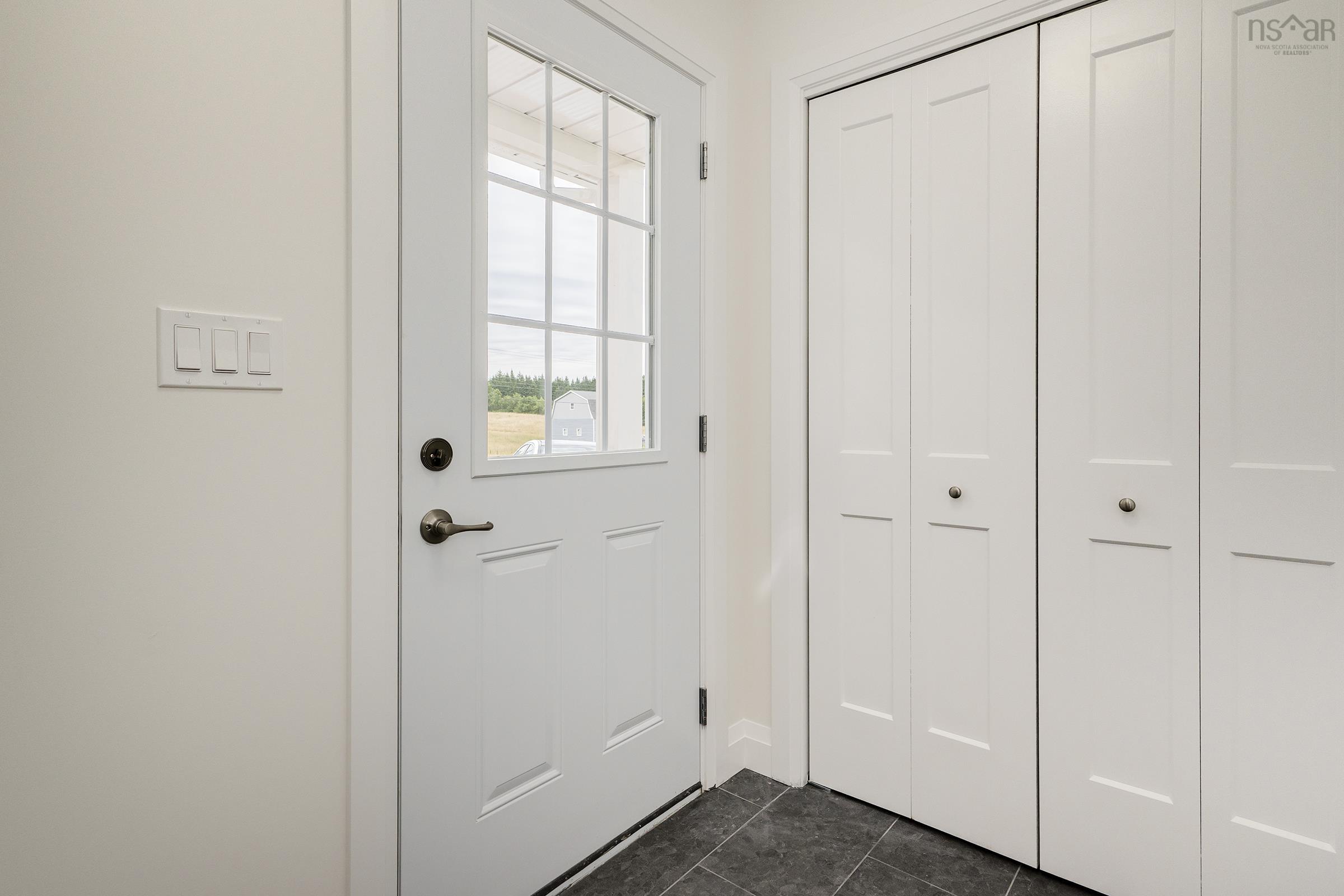 $450,000.00: 3045 Northfield Road, Upper Northfield