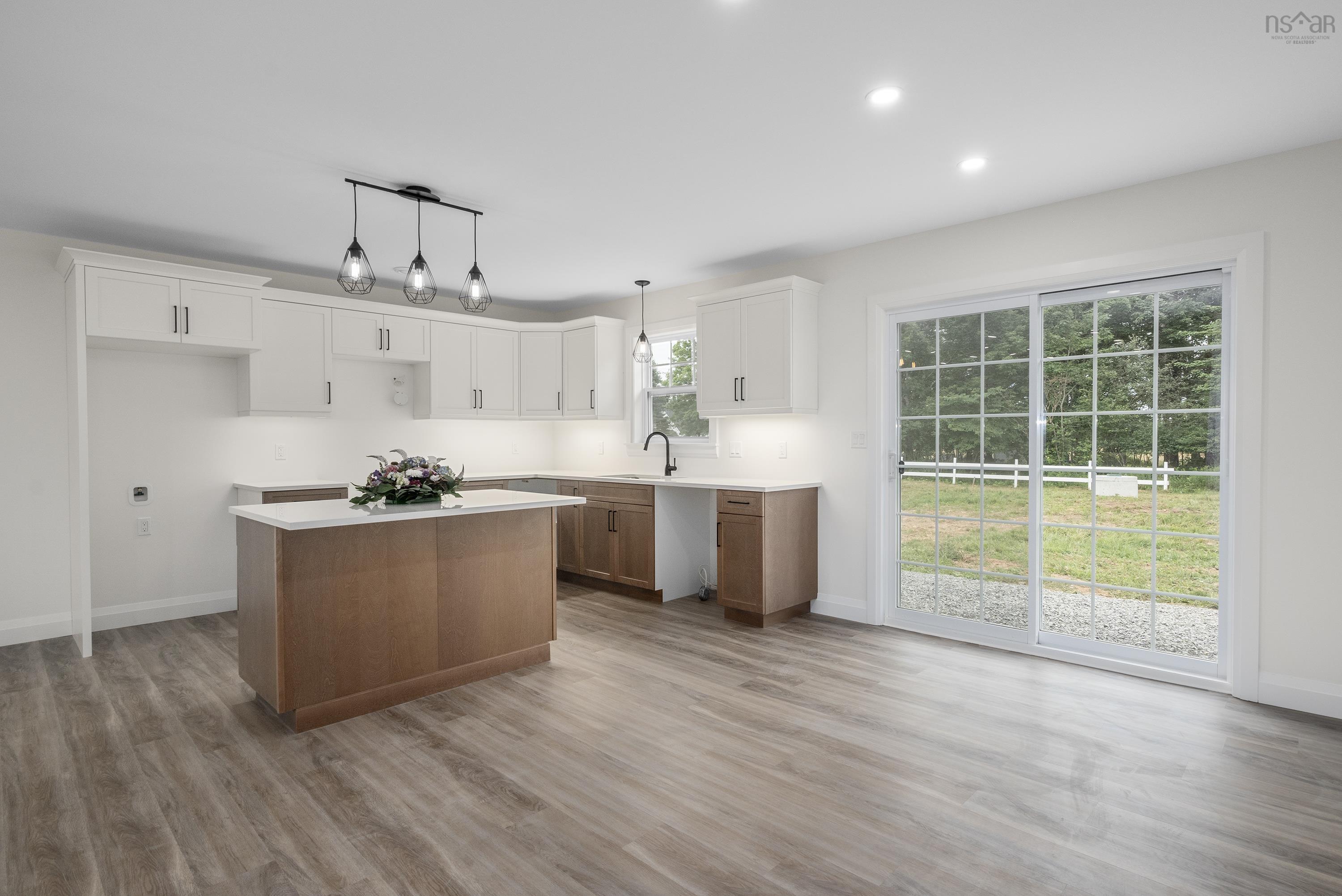 $450,000.00: 3045 Northfield Road, Upper Northfield