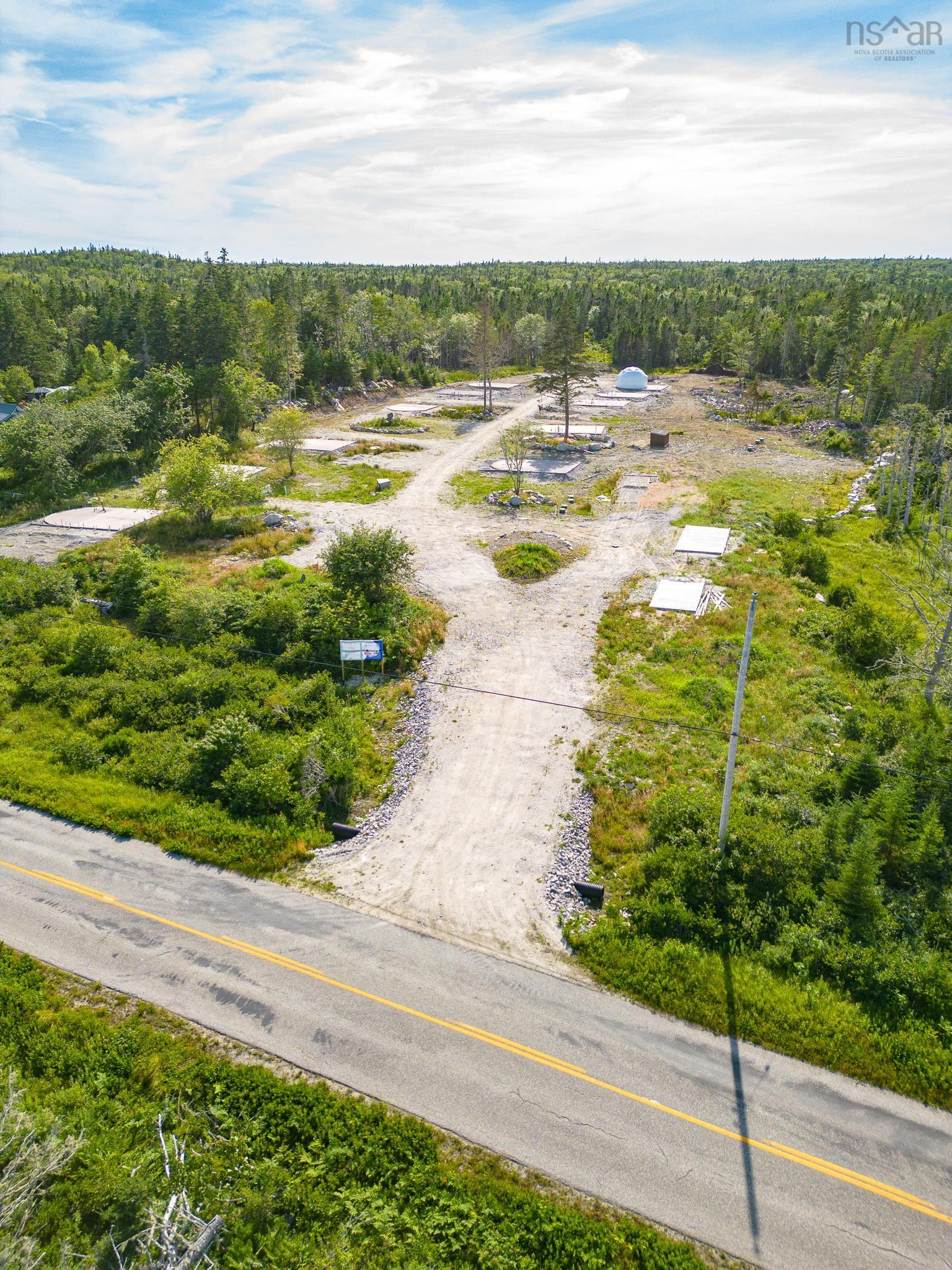 $195,000.00: 1694 West Sable Road, Louis Head