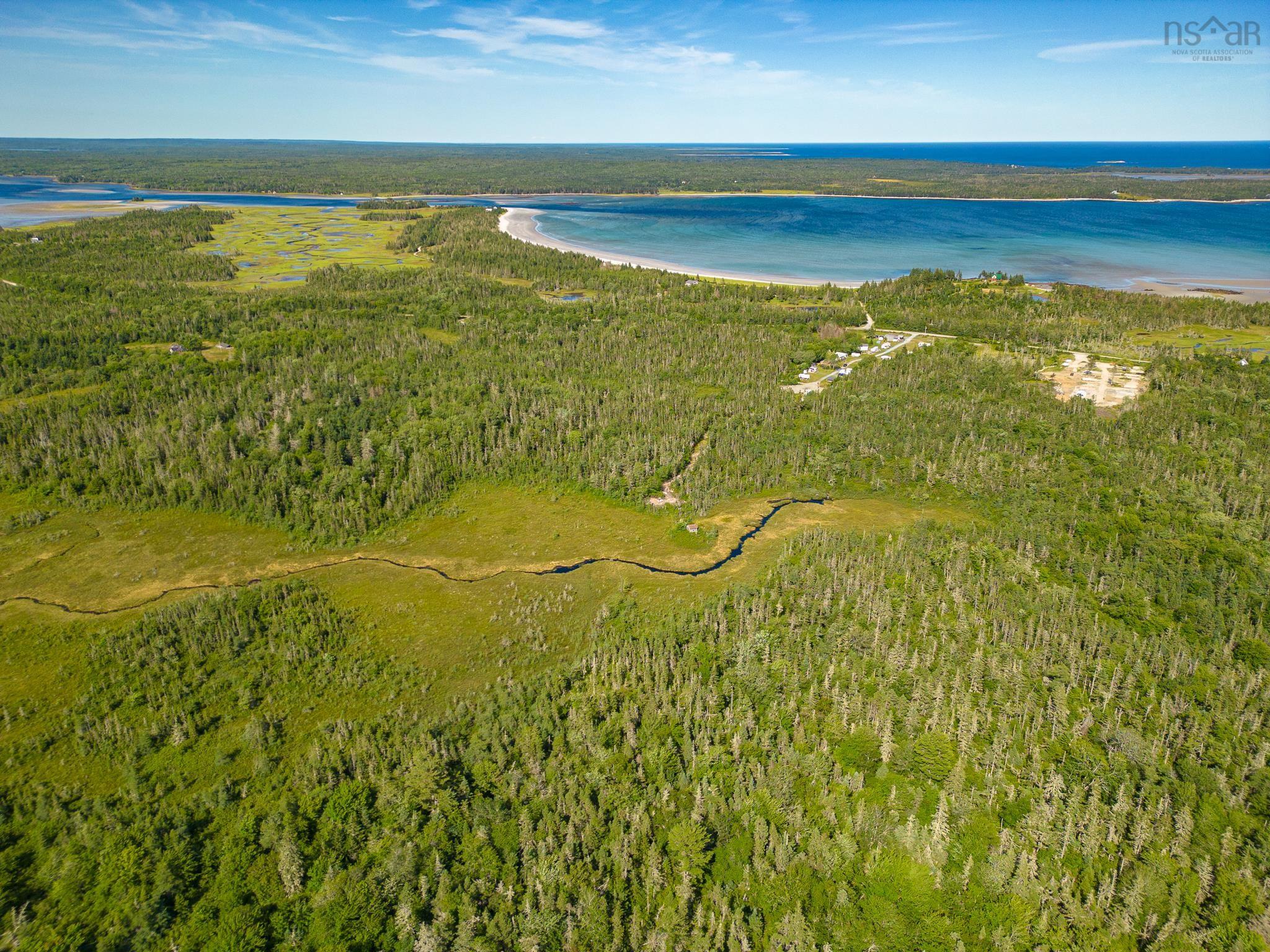 $195,000.00: 1694 West Sable Road, Louis Head