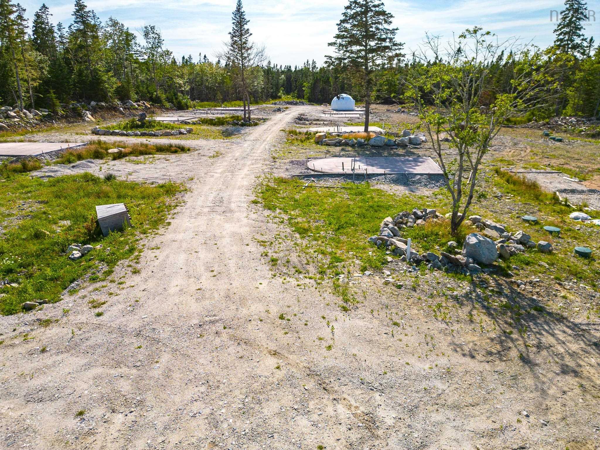 $195,000.00: 1694 West Sable Road, Louis Head