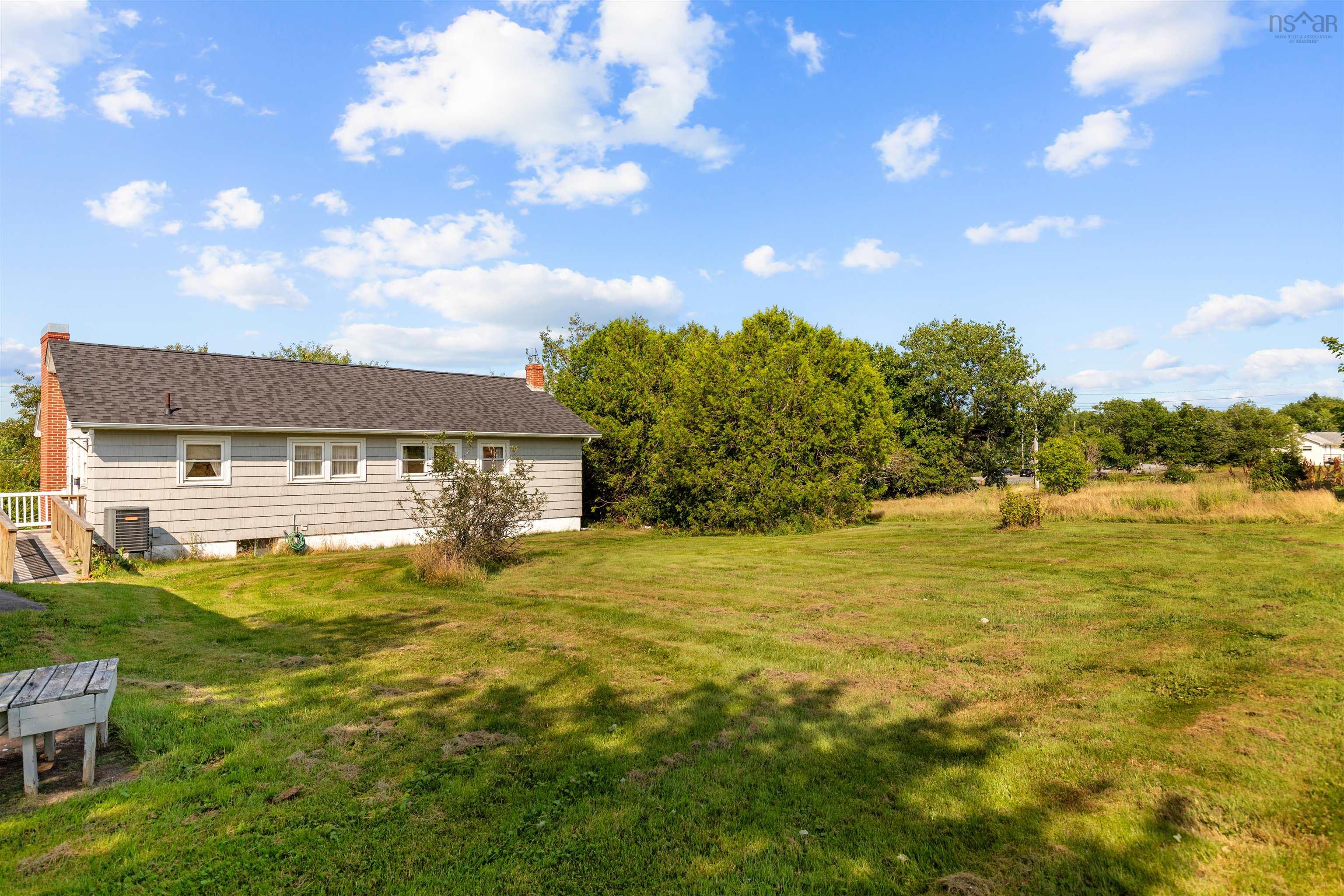 $699,999.00: 1396 Hammonds Plains Road, Hammonds Plains