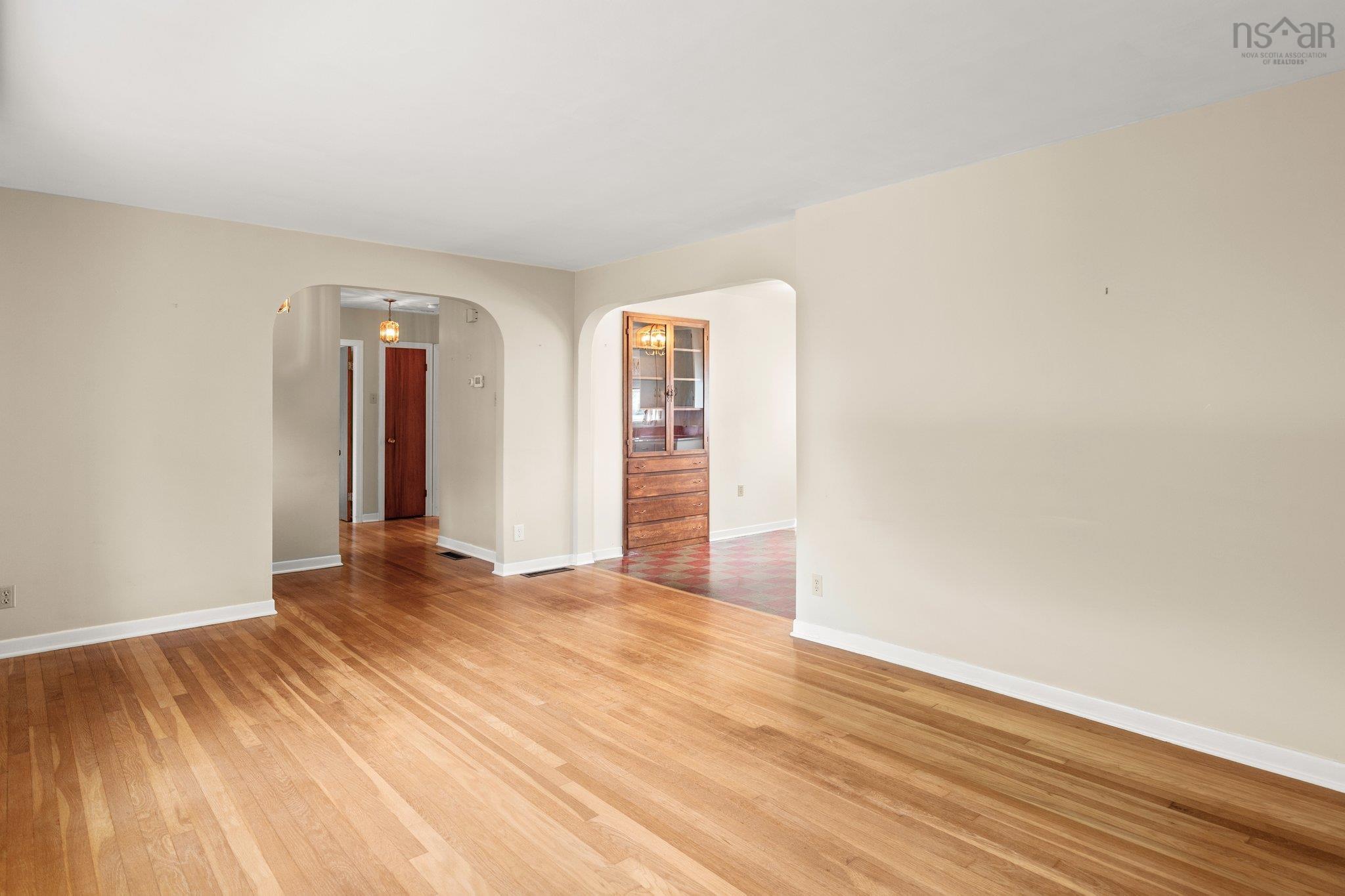 $699,999.00: 1396 Hammonds Plains Road, Hammonds Plains