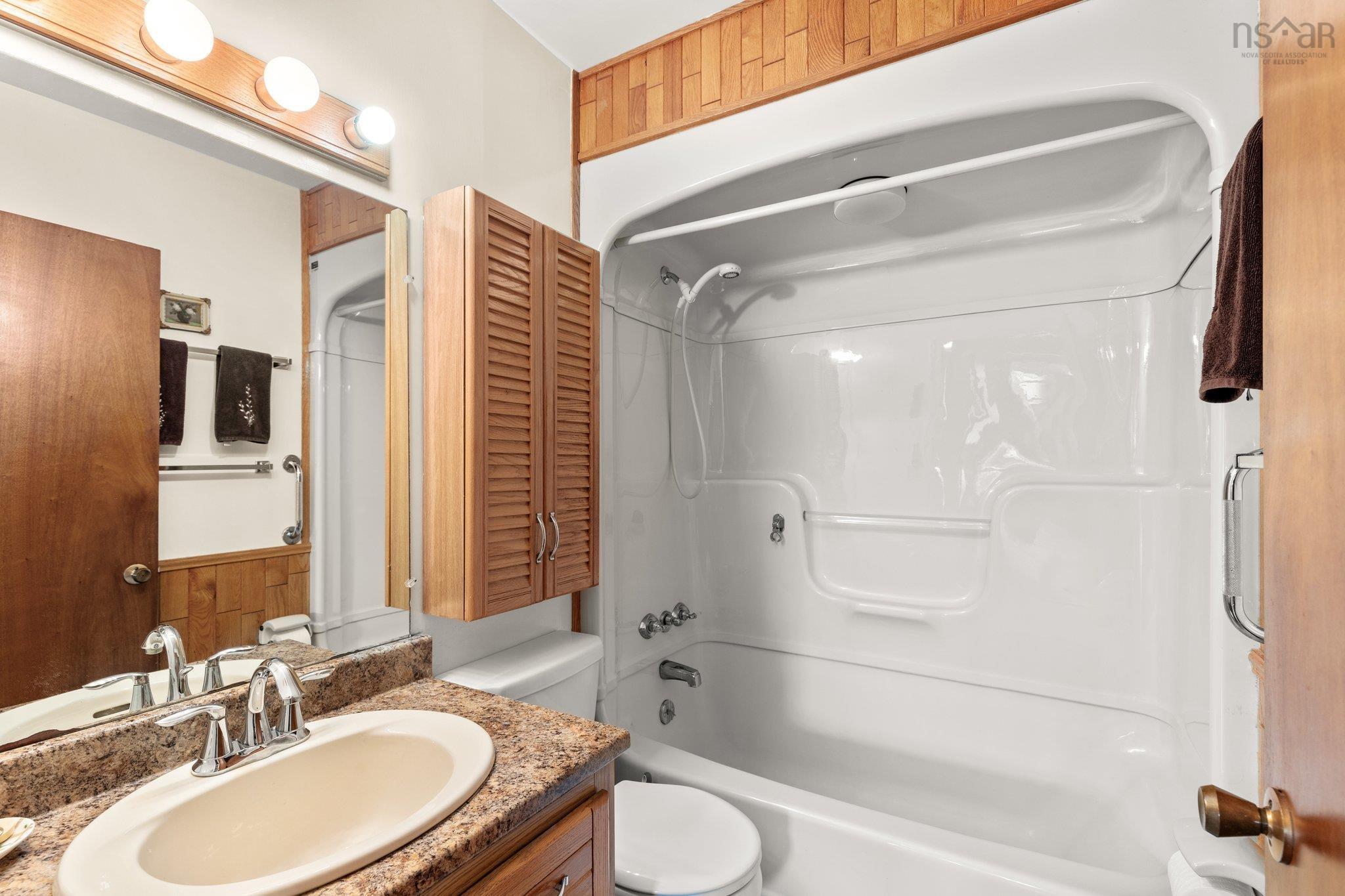 $699,999.00: Lot B-X No 213 Highway Hammonds Plains Road, Hammonds Plains