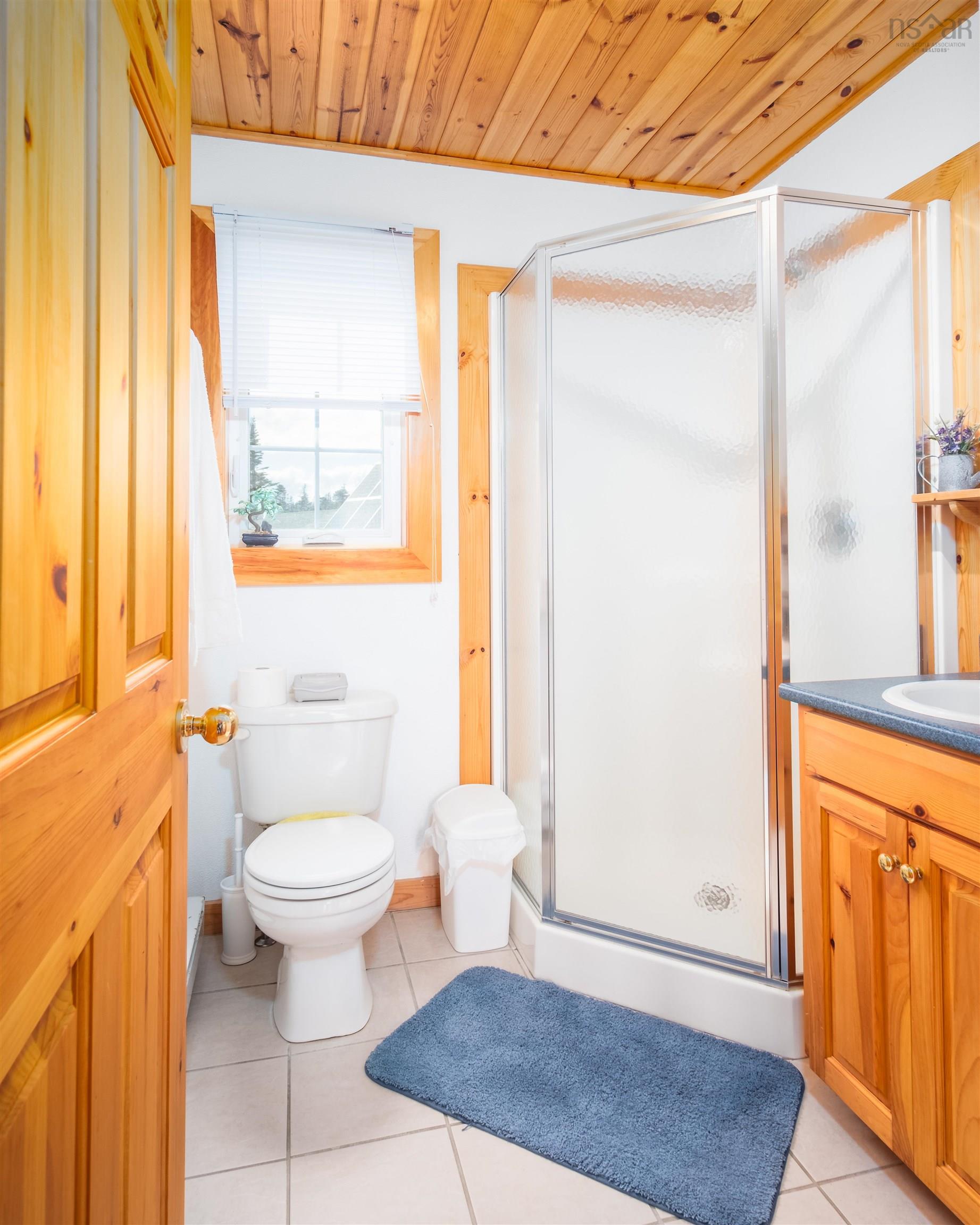 $850,000.00: 2932 Cape Gegogan Road, Goldenville