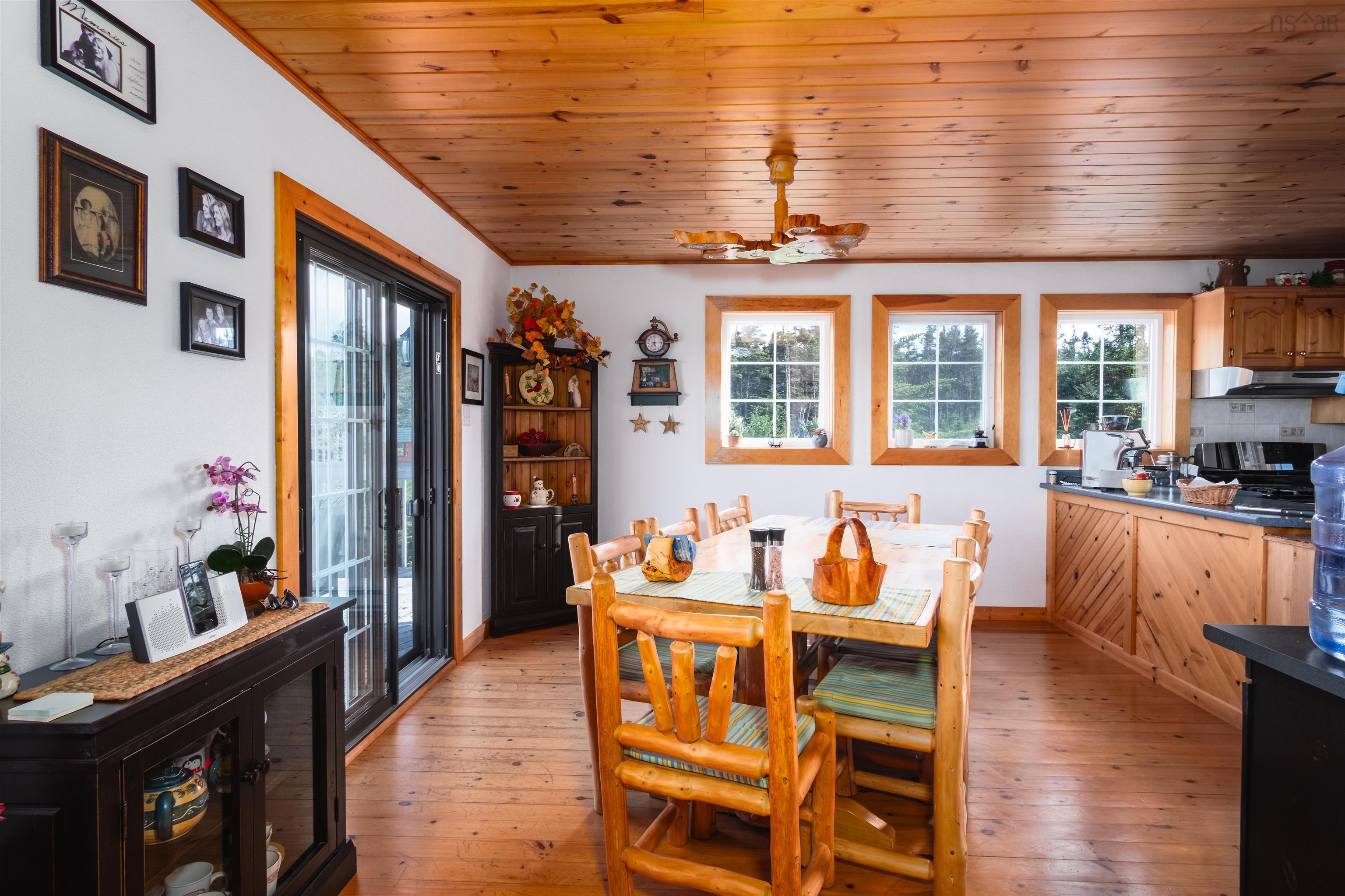 $850,000.00: 2932 Cape Gegogan Road, Goldenville