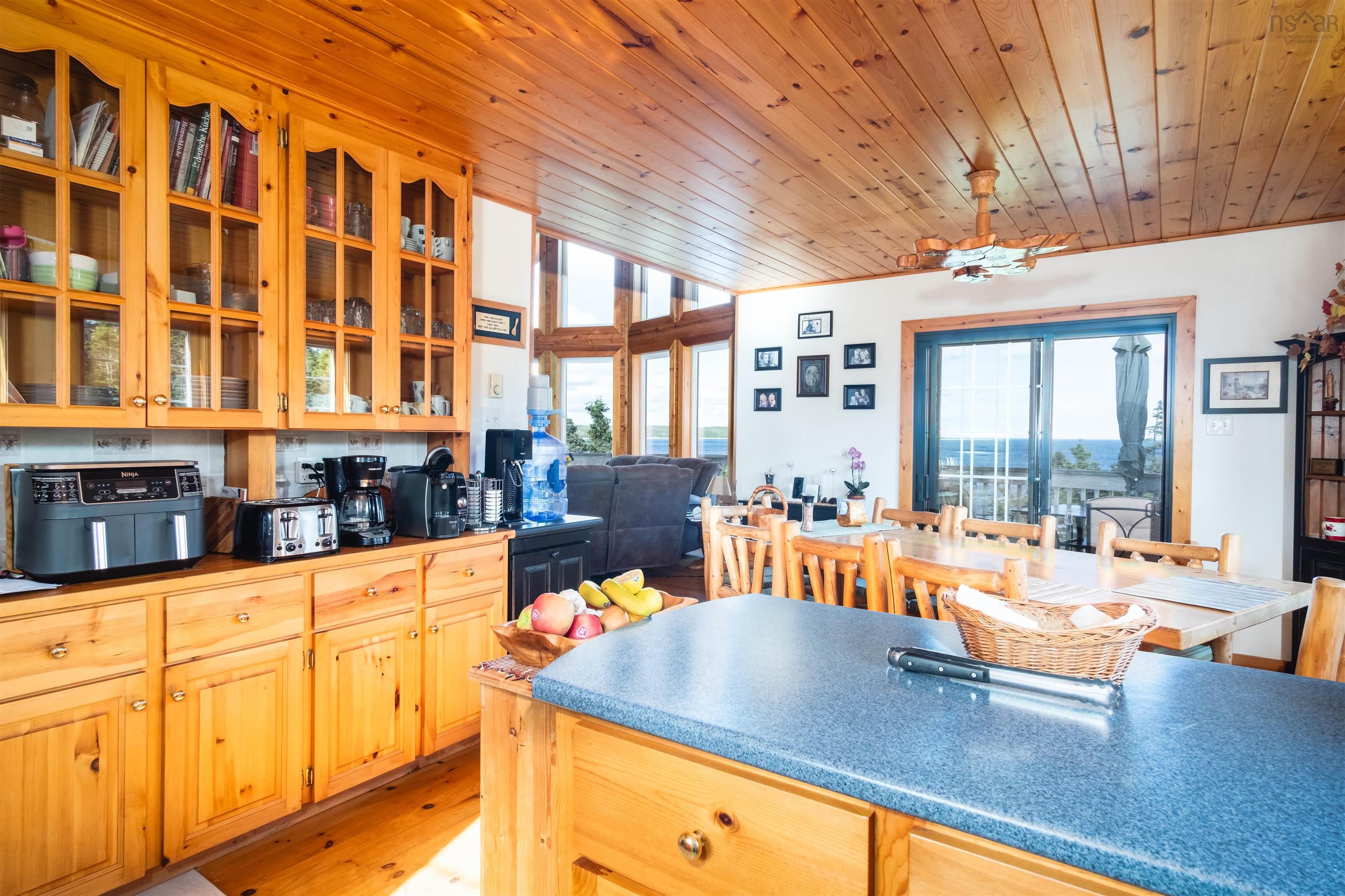 $850,000.00: 2932 Cape Gegogan Road, Goldenville