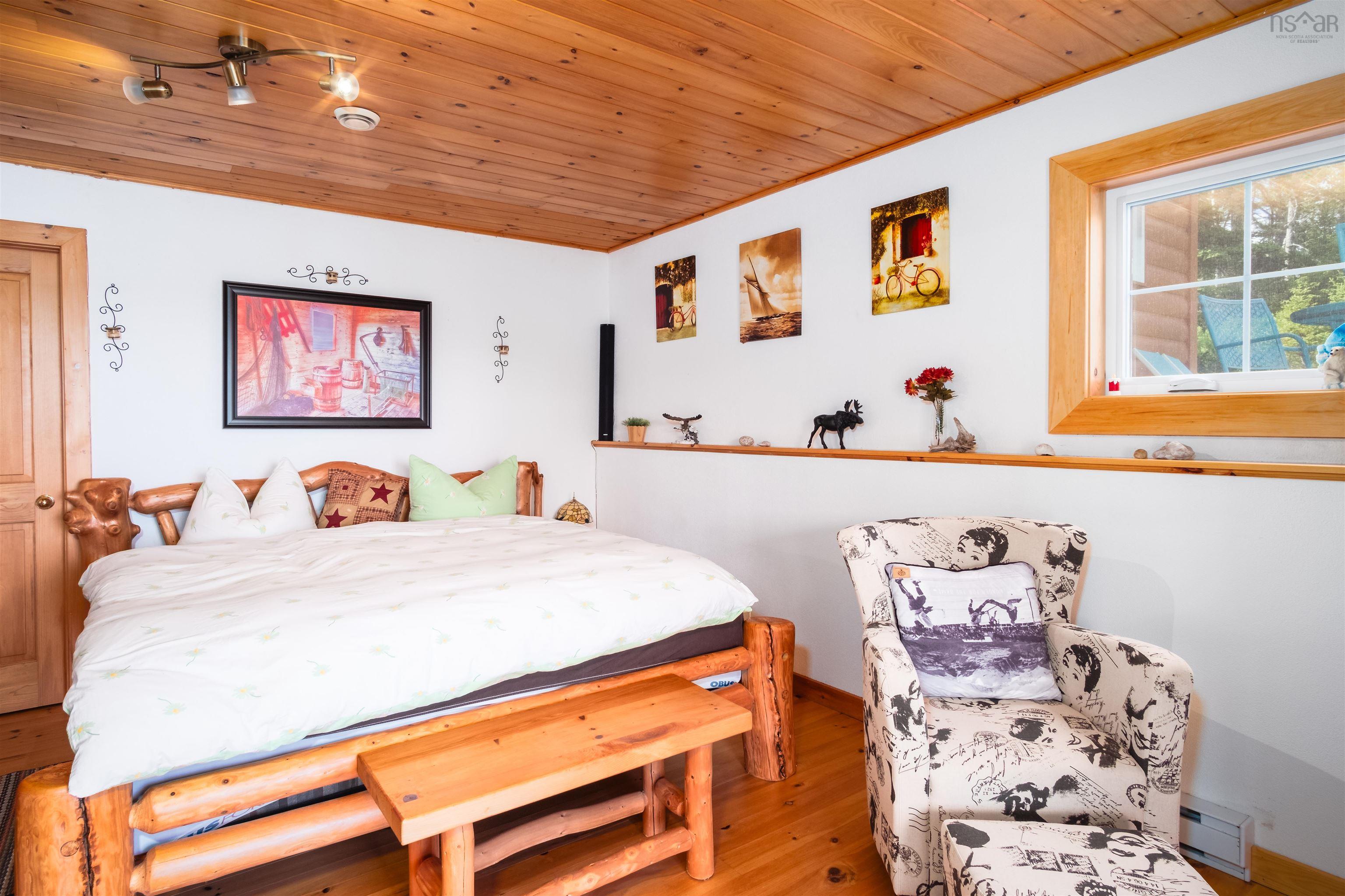 $850,000.00: 2932 Cape Gegogan Road, Goldenville