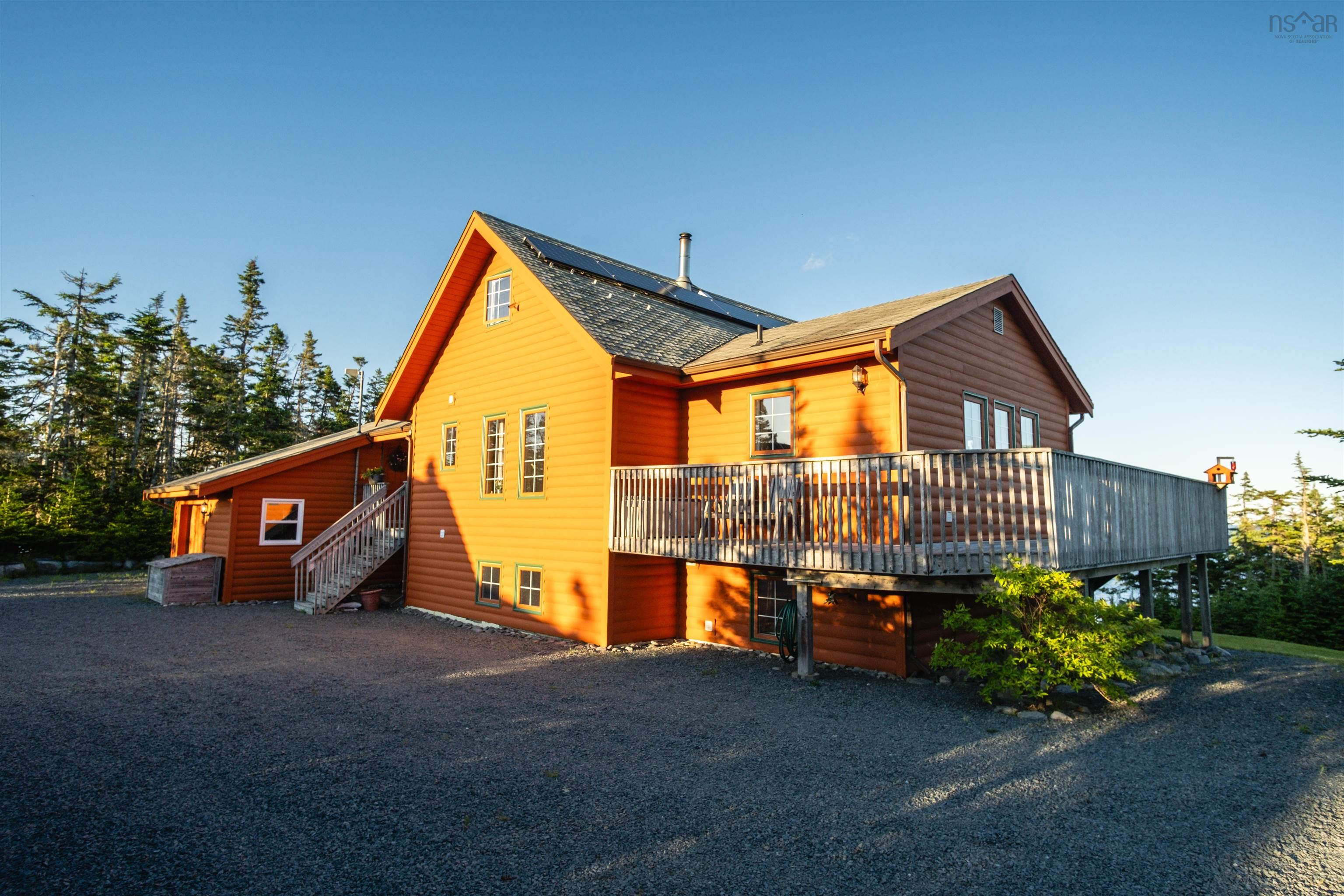 $850,000.00: 2932 Cape Gegogan Road, Goldenville