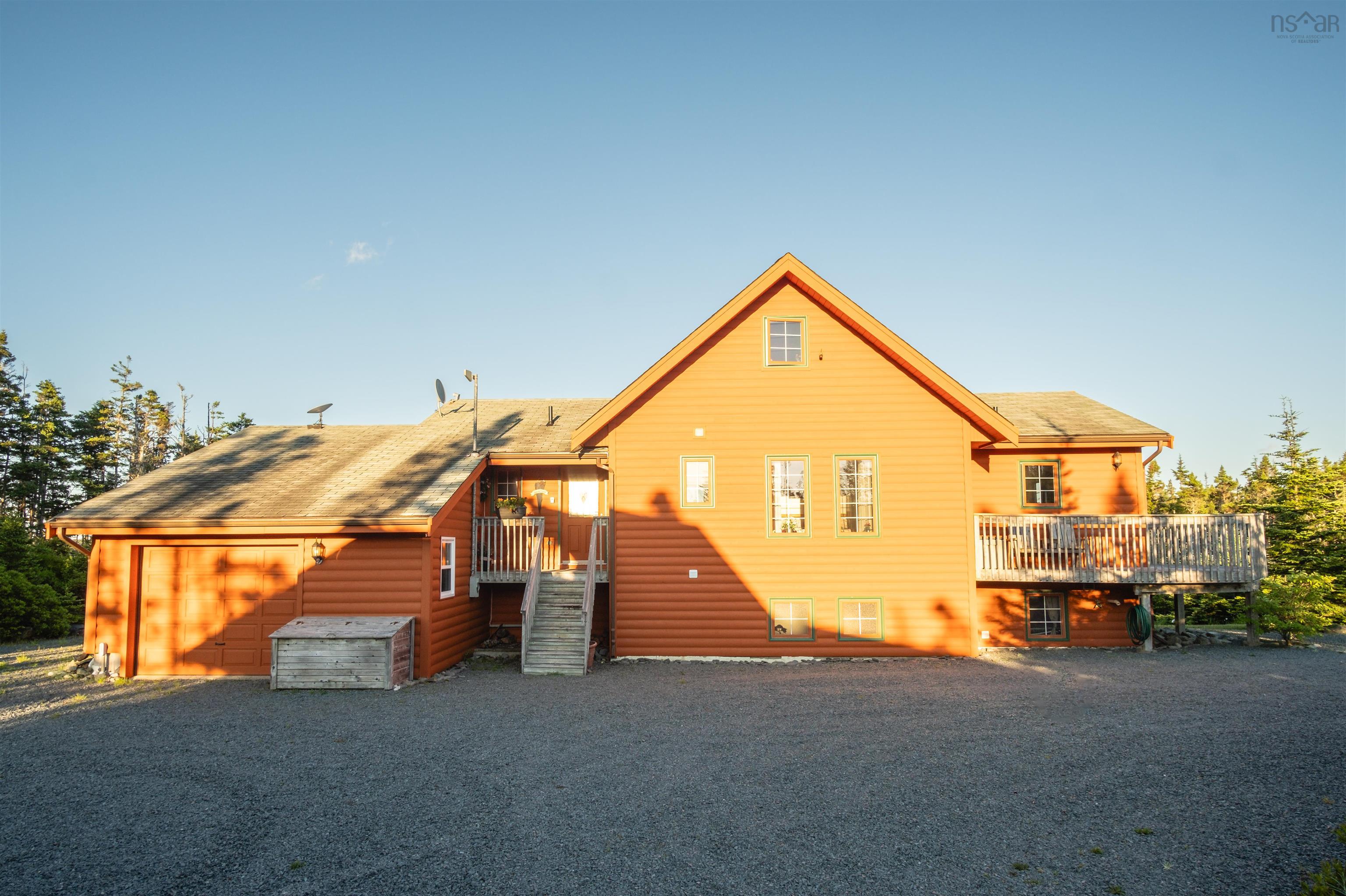 $850,000.00: 2932 Cape Gegogan Road, Goldenville