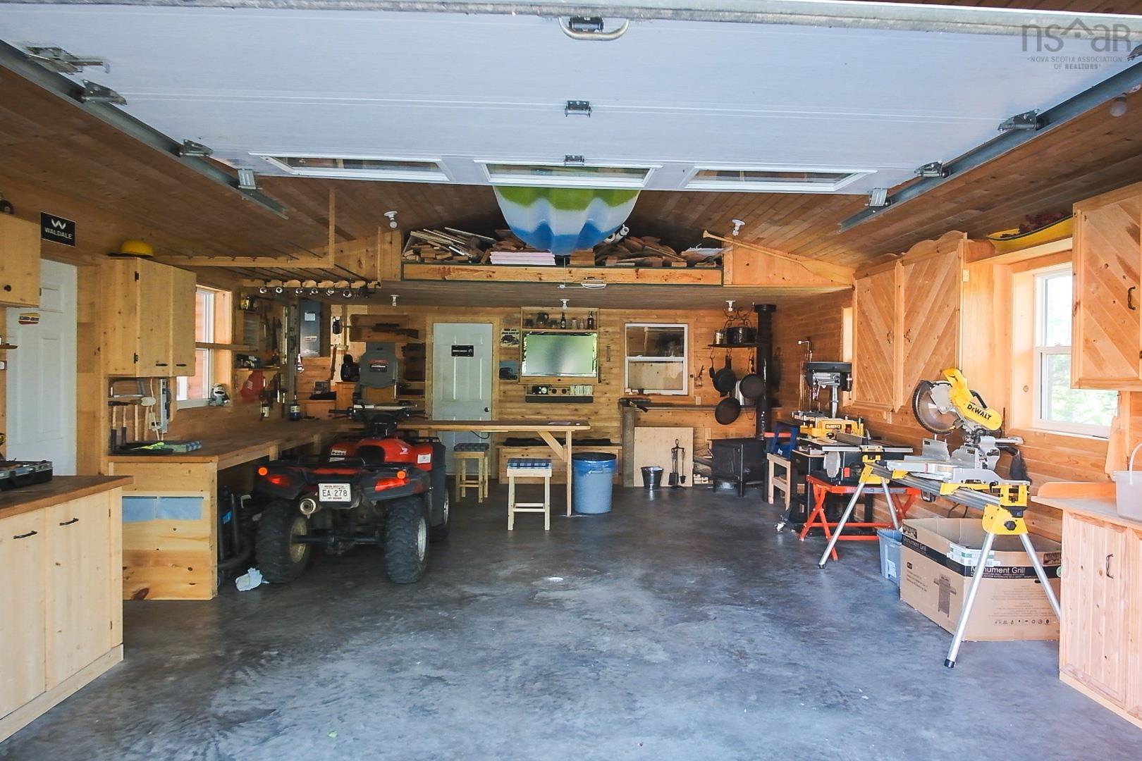 $850,000.00: 2932 Cape Gegogan Road, Goldenville