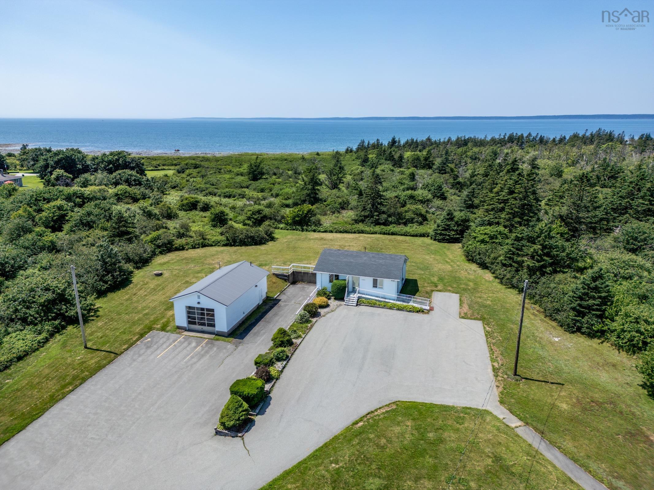 $399,000.00: 1551 Highway 1, Church Point