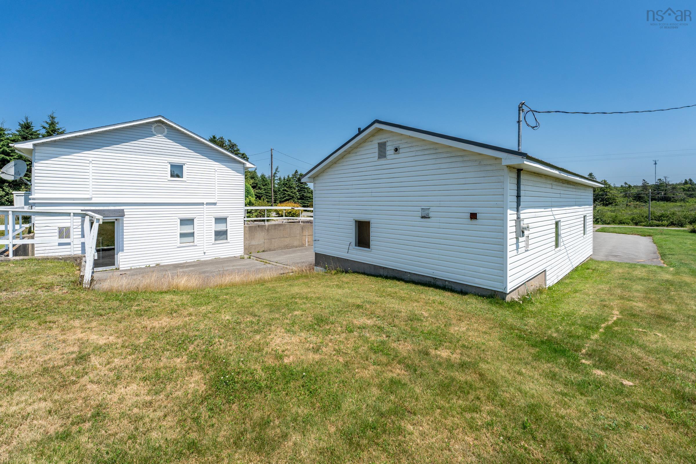 $399,000.00: 1551 Highway 1, Church Point