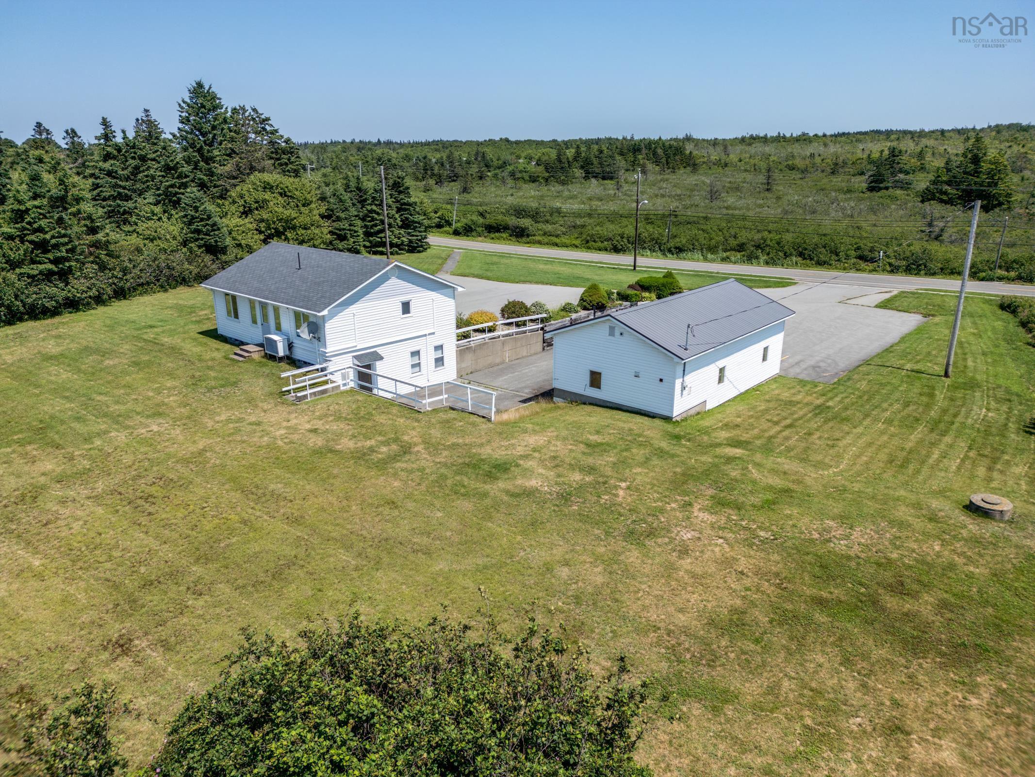 $399,000.00: 1551 Highway 1, Church Point