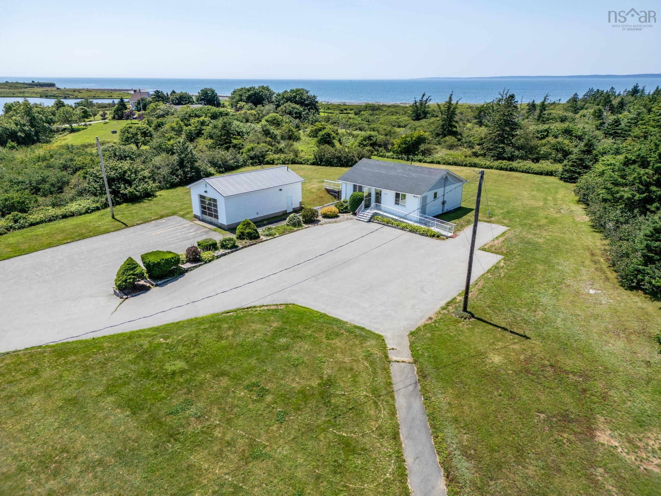 $399,000.00: 1551 Highway 1, Church Point