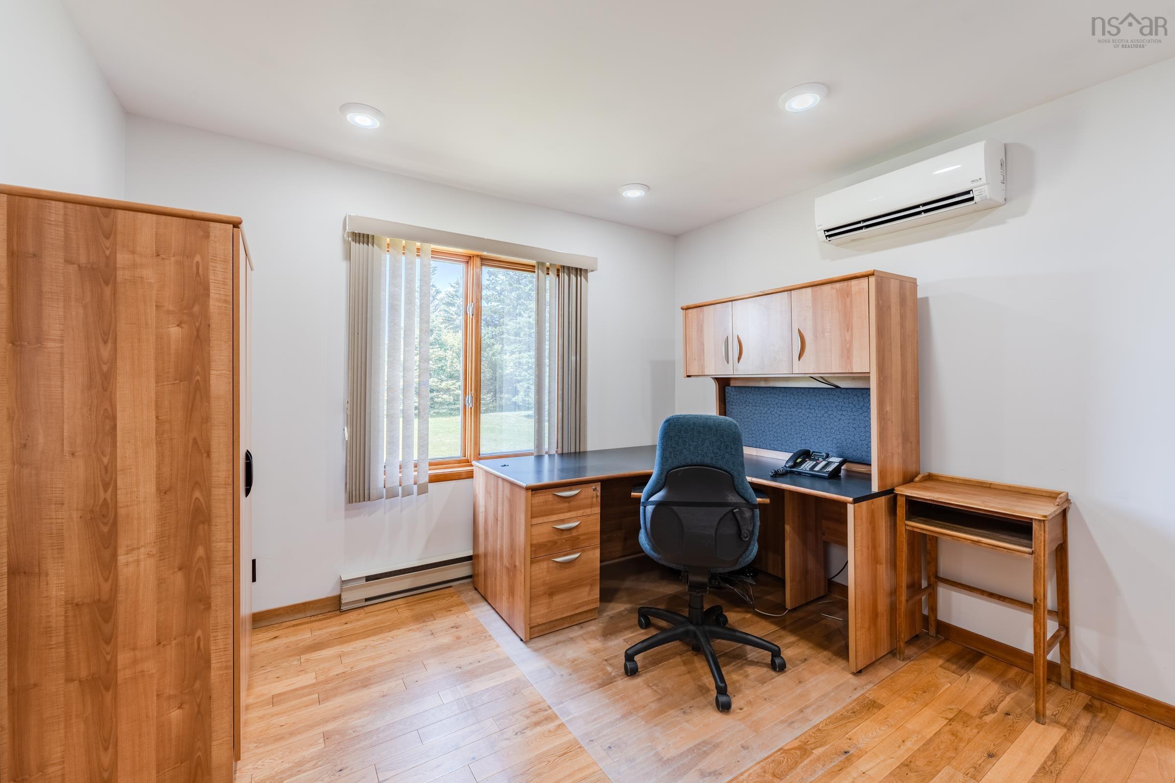 $399,000.00: 1551 Highway 1, Church Point