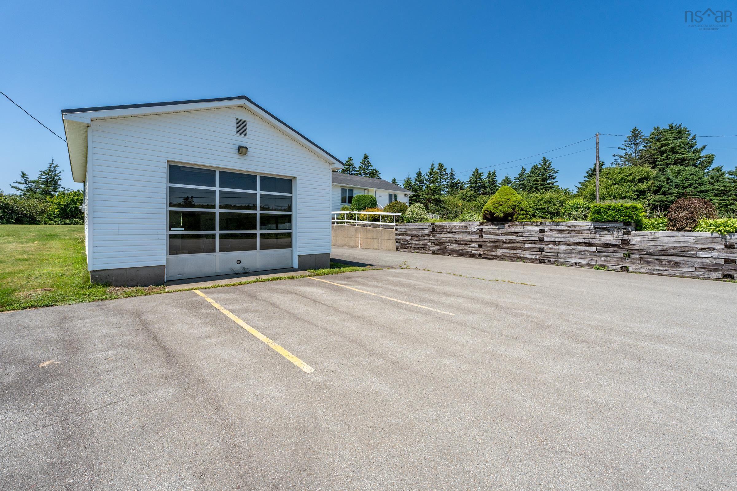 $399,000.00: 1551 Highway 1, Church Point