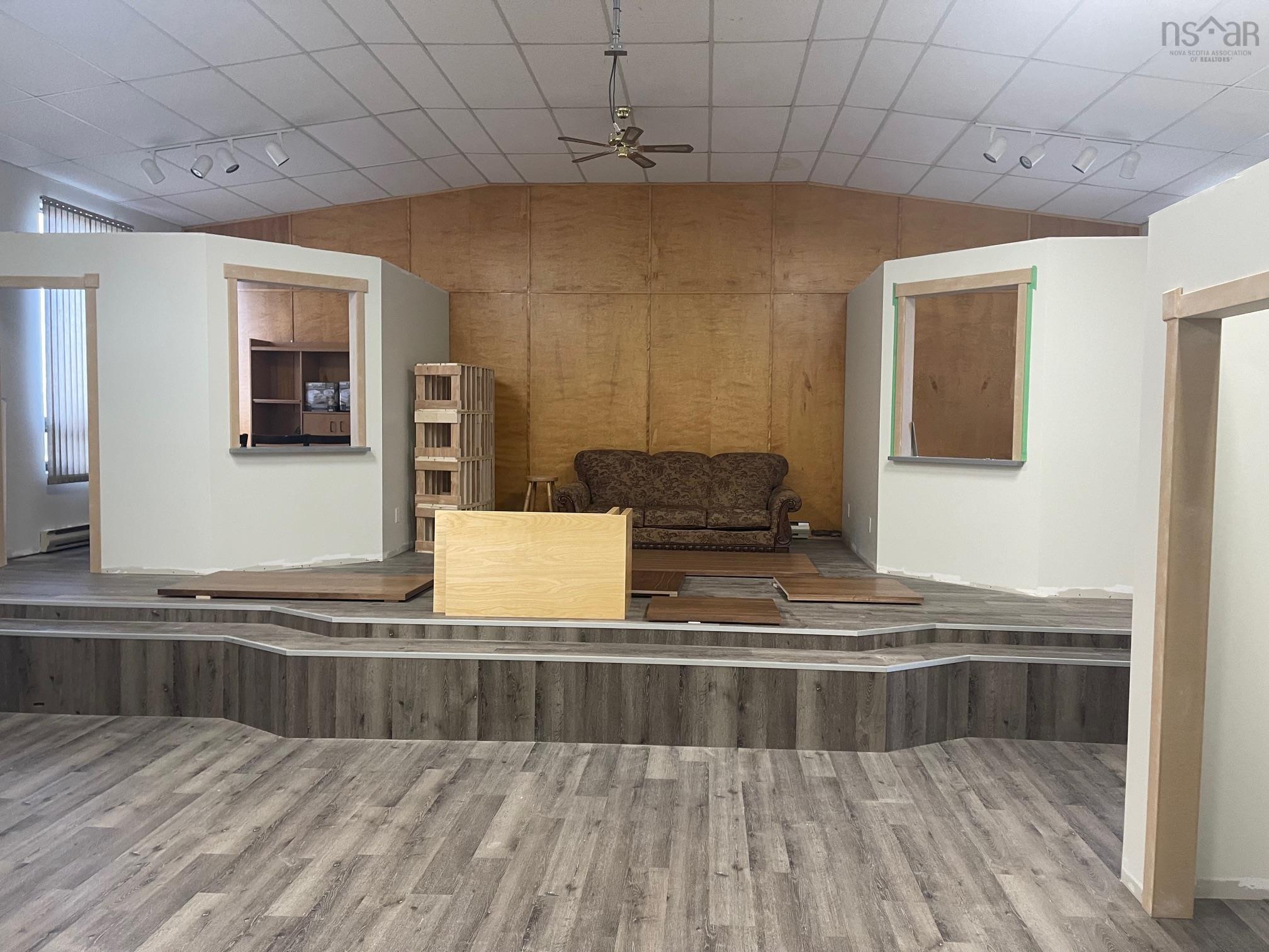 $659,000.00: 519 King Street Street, New Waterford