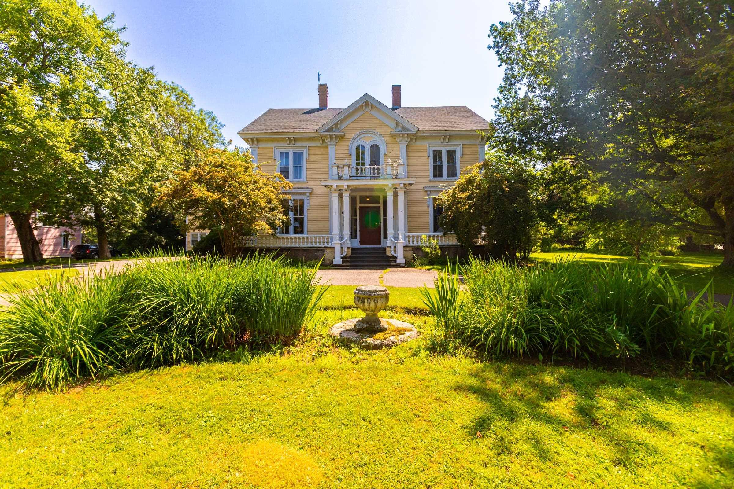 $1,375,000.00: 519 St George Street, Annapolis Royal