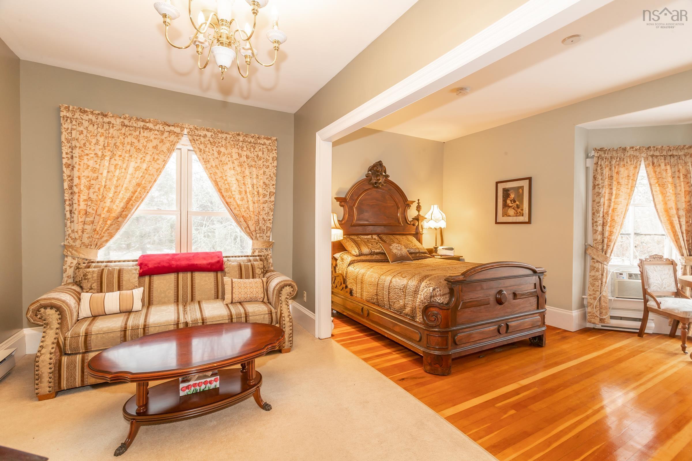 $1,375,000.00: 519 St George Street, Annapolis Royal