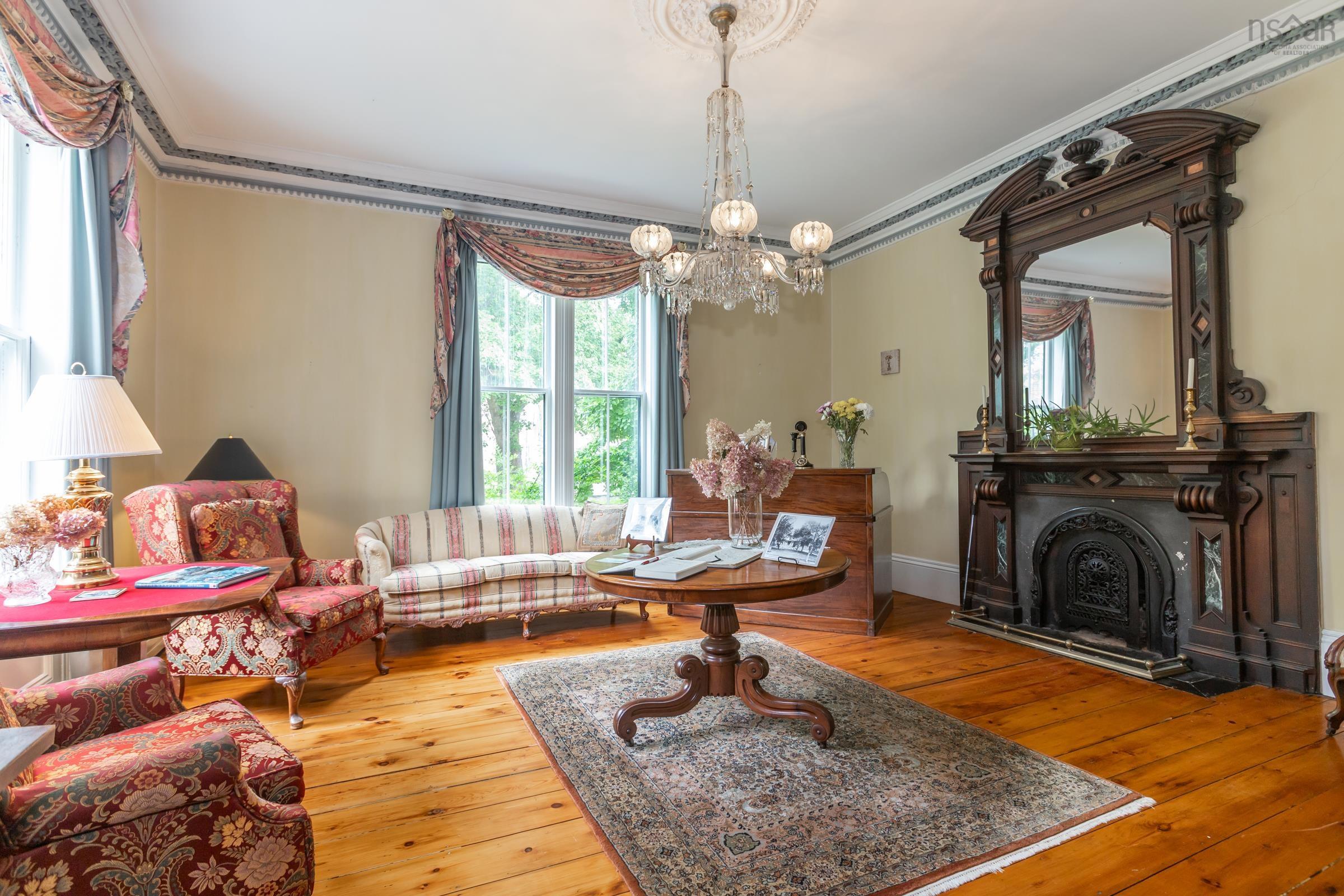 $1,375,000.00: 519 St George Street, Annapolis Royal