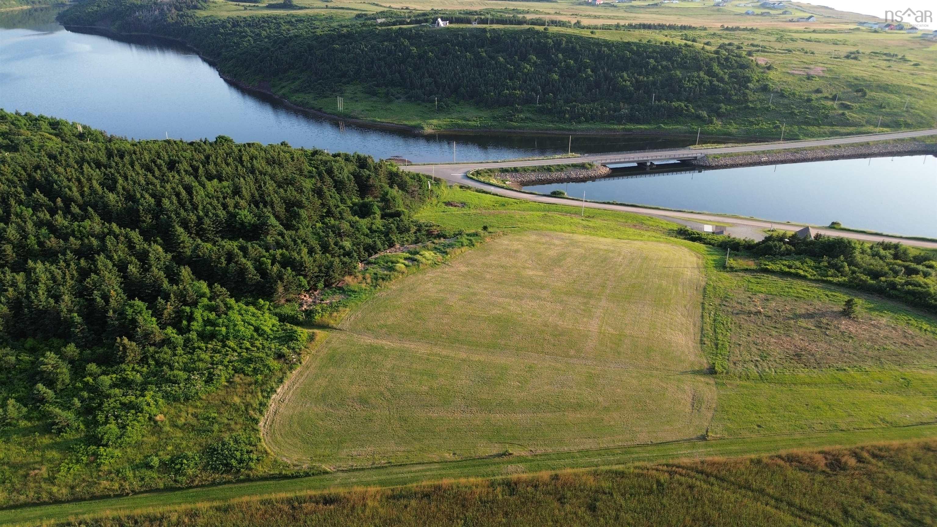 $99,900.00: Old Cabot Trail, Grand Étang