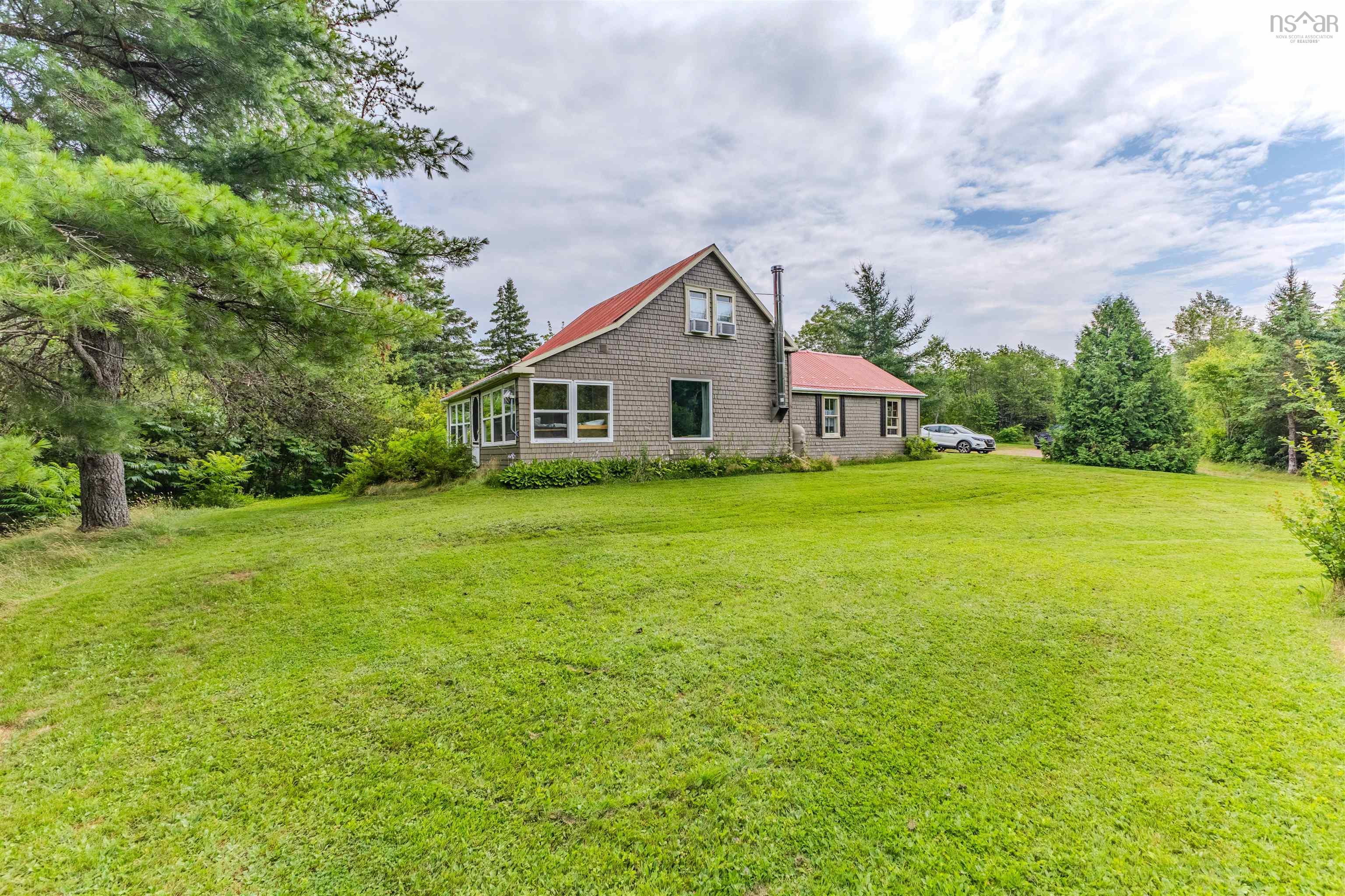 $305,000.00: 540 Hwy 246, Wentworth