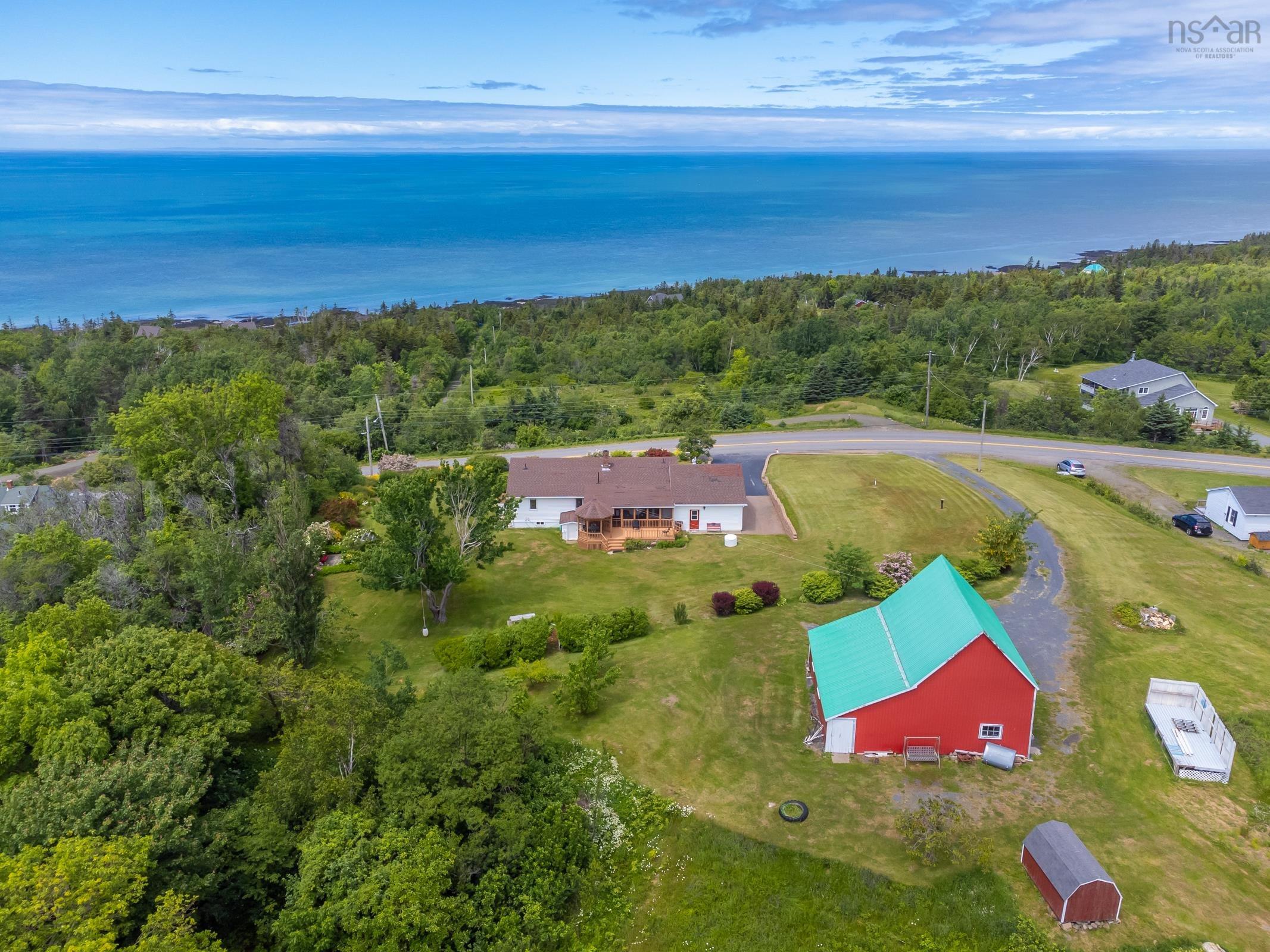 $550,000.00: 5234 Shore Road, Parkers Cove