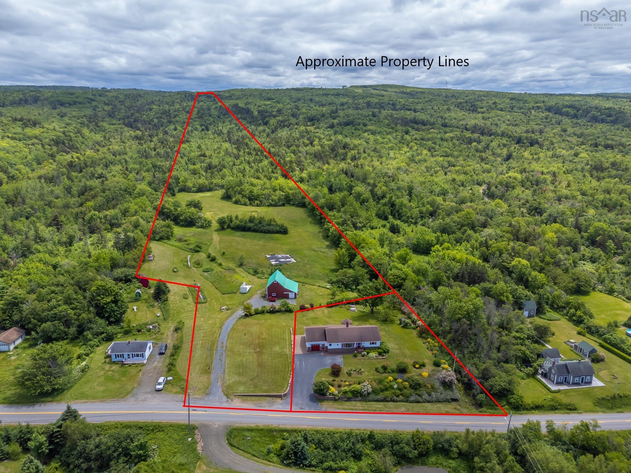 $550,000.00: 5234 Shore Road, Parkers Cove