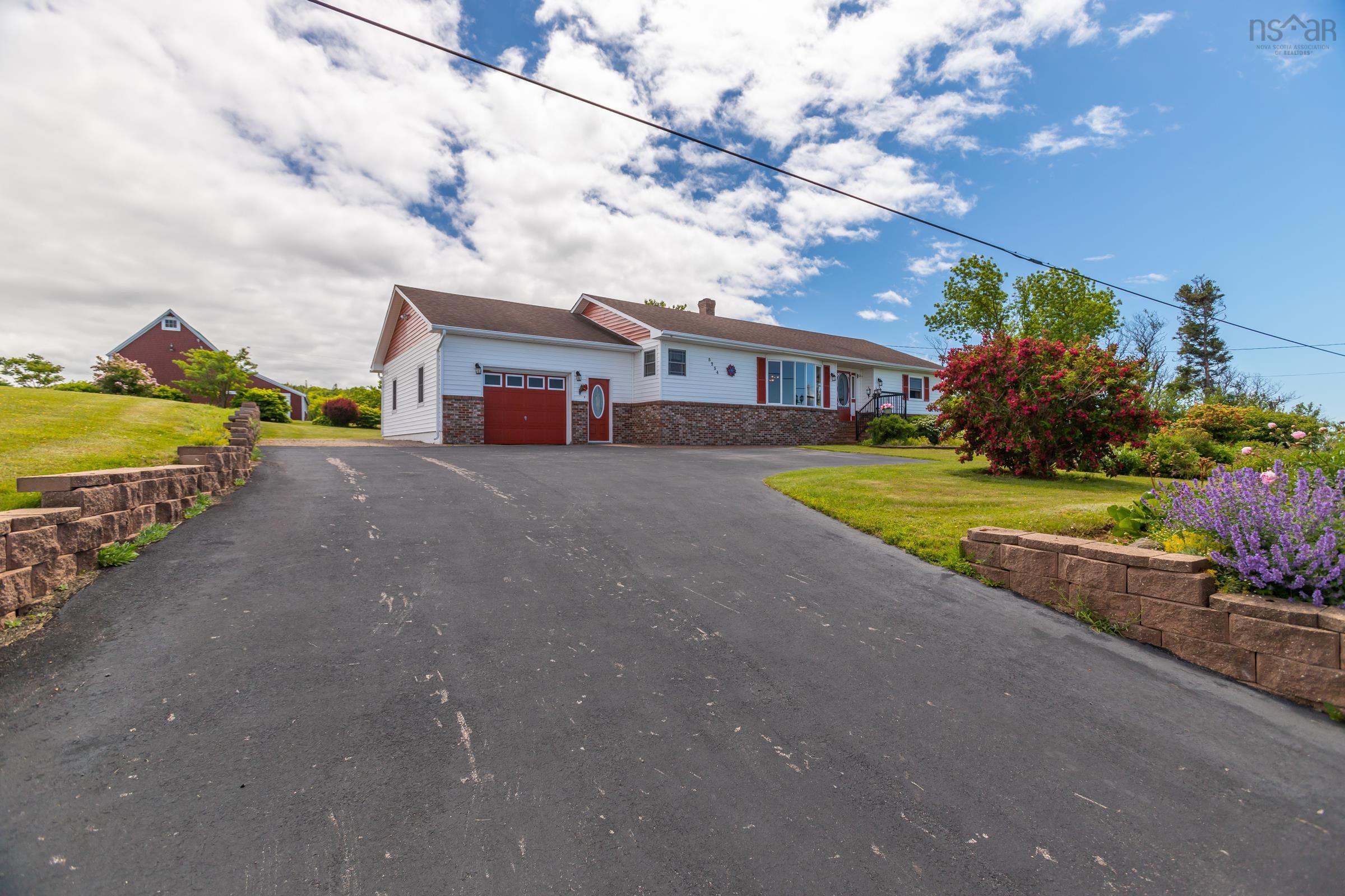$550,000.00: 5234 Shore Road, Parkers Cove