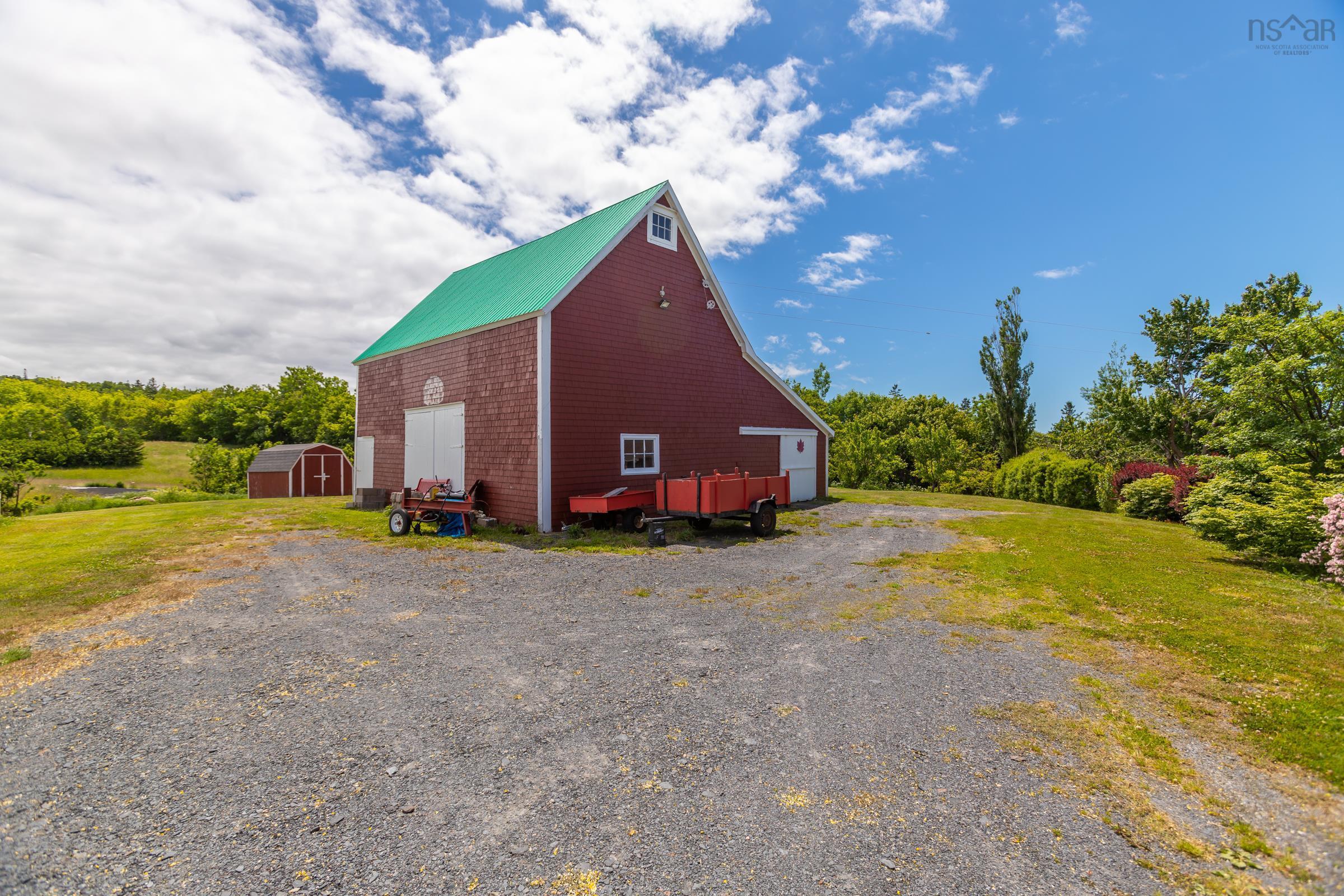 $550,000.00: 5234 Shore Road, Parkers Cove