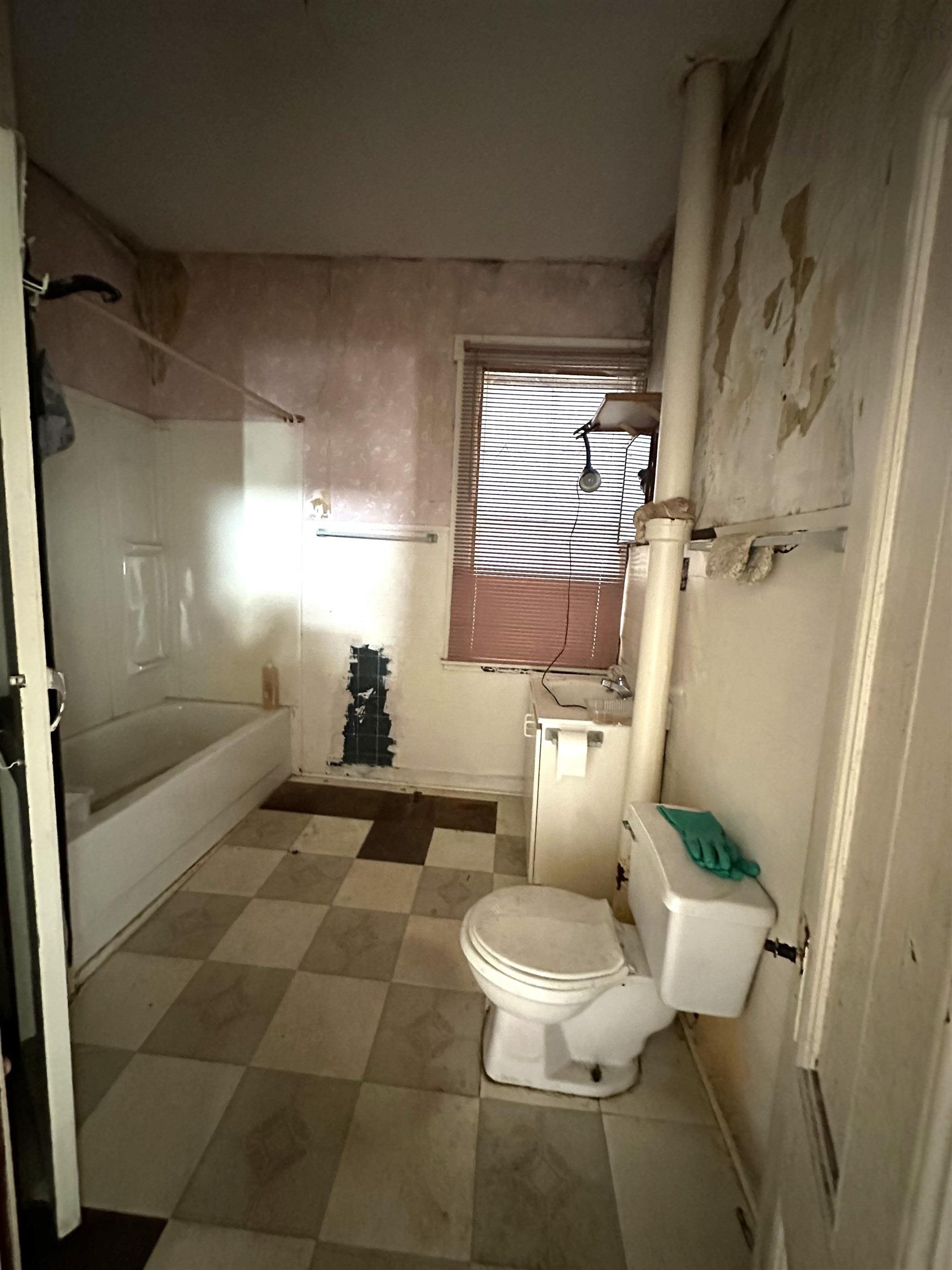 $75,000.00: 1803 Main Street, Westville