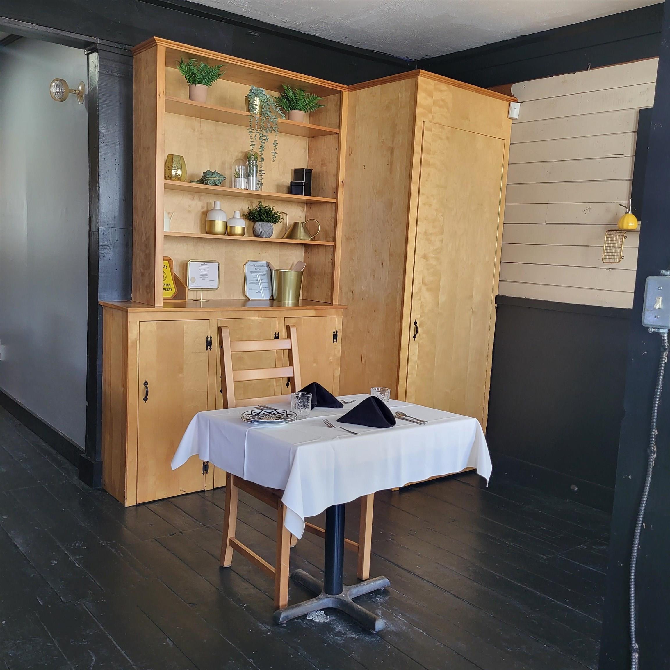 $400,000.00: 13 Charlotte Lane, Shelburne