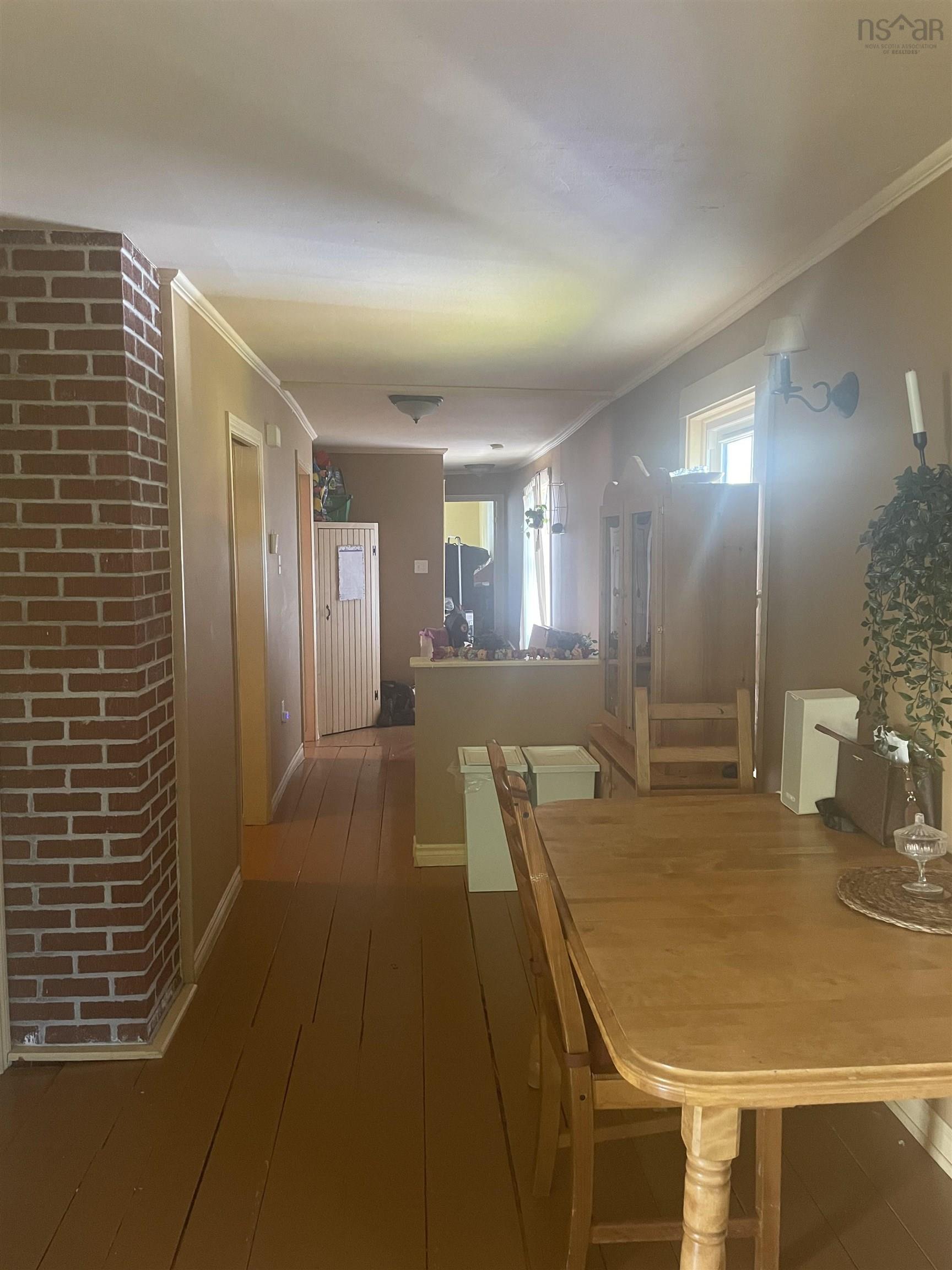$400,000.00: 13 Charlotte Lane, Shelburne