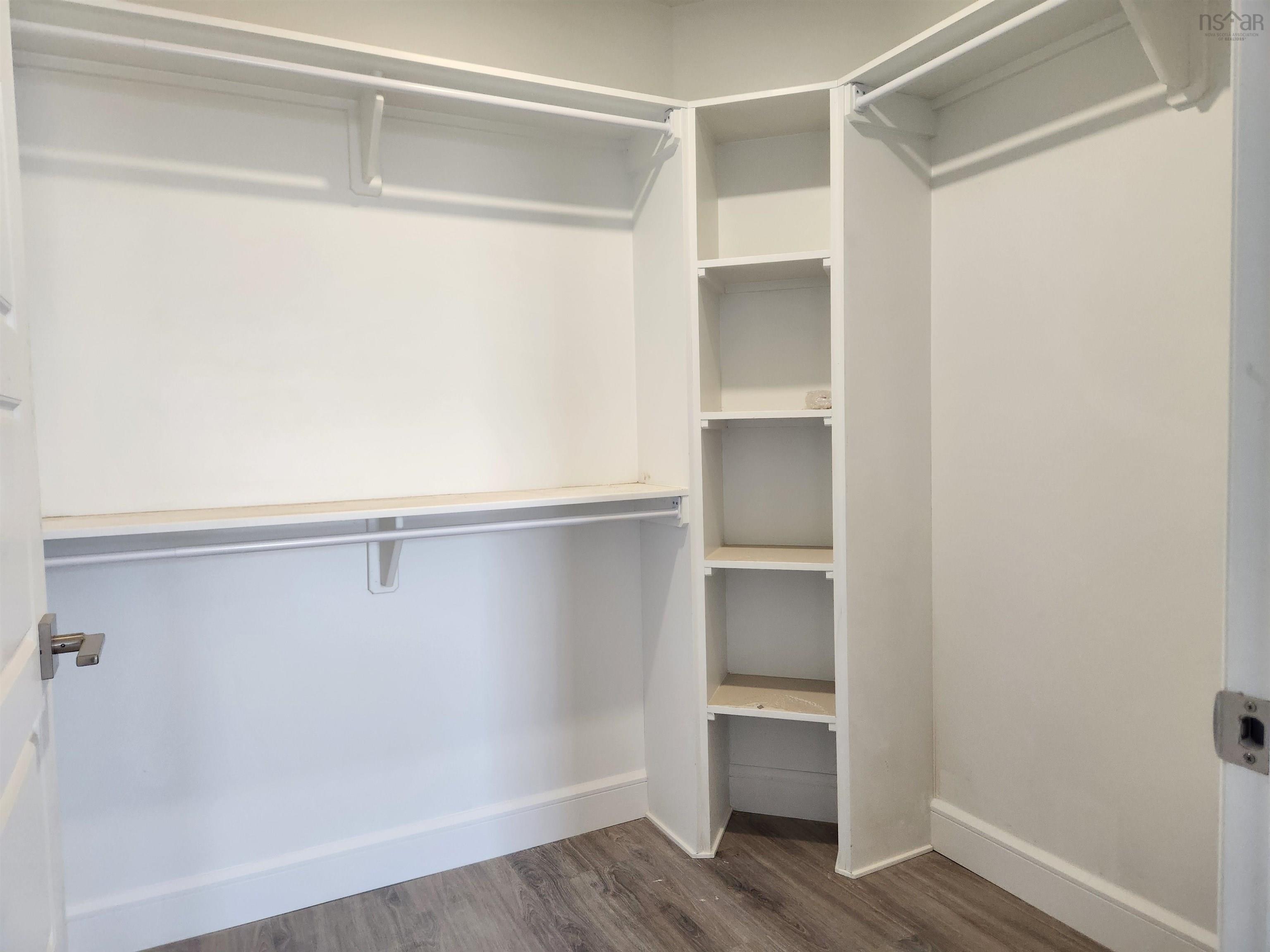 $489,900.00: 12 Abbey Road, Garlands Crossing