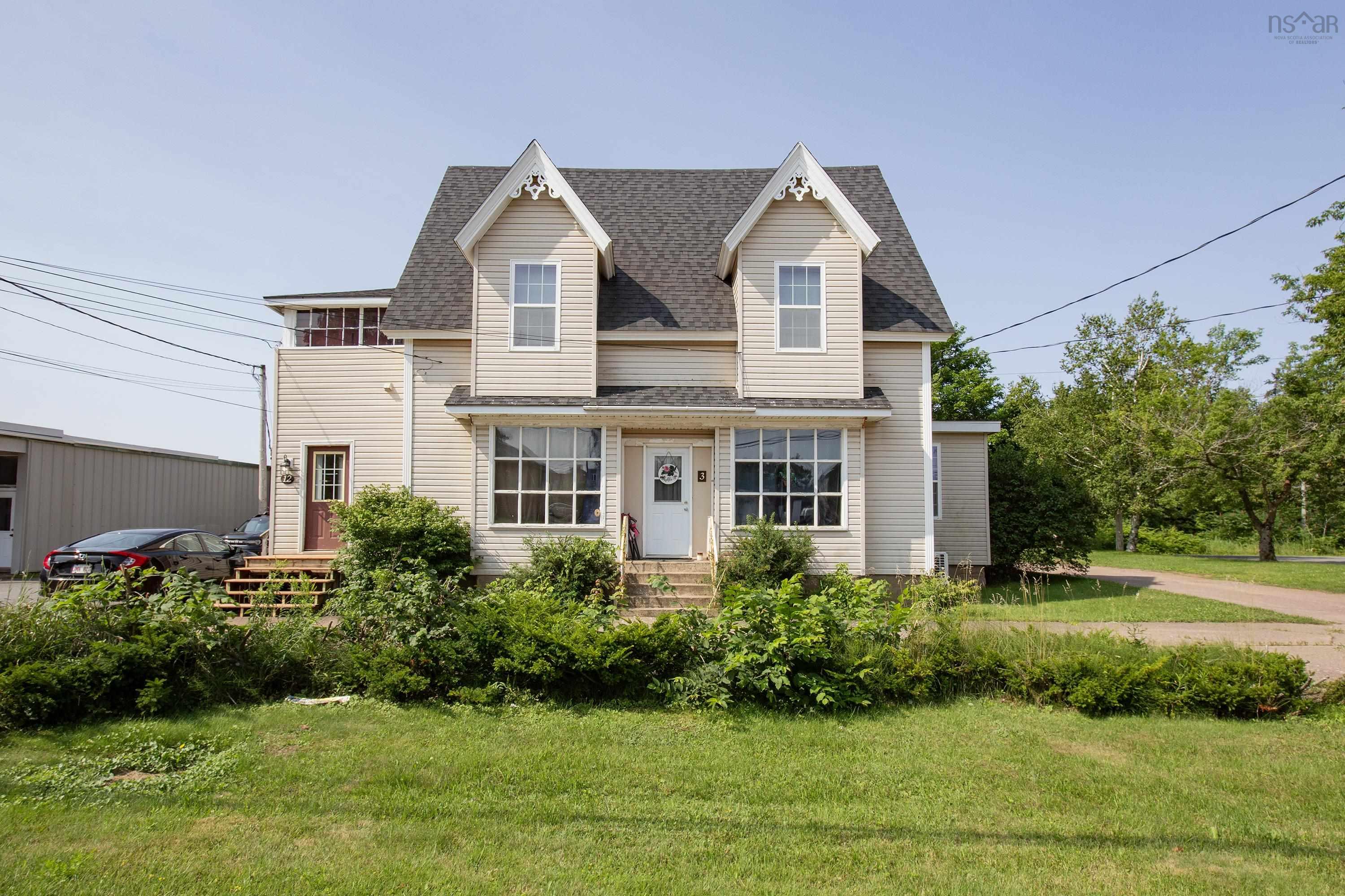 12 Lawrence Street, Amherst, NS (MLS 202418667)