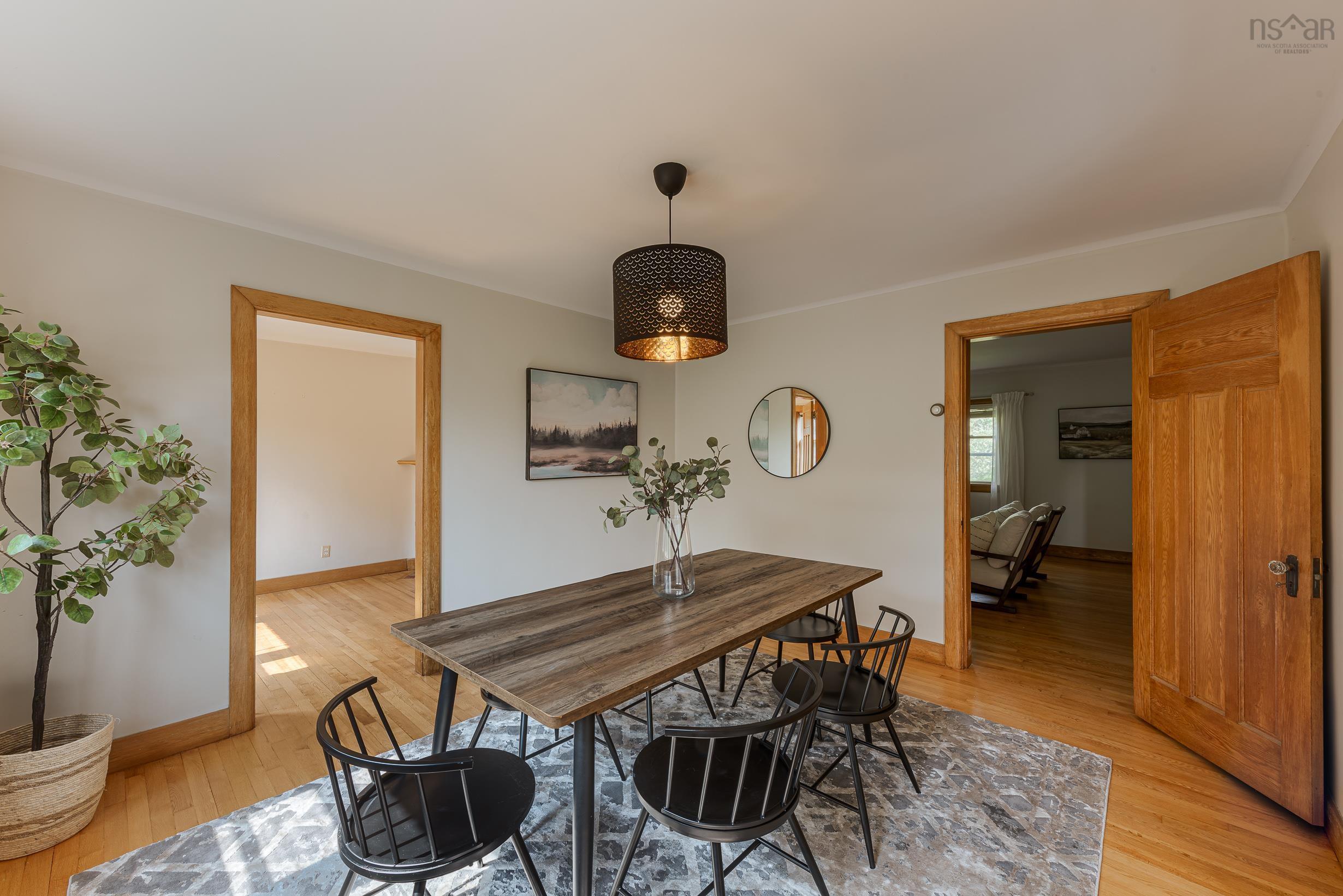 $699,900.00: 196 Crichton Avenue, Dartmouth