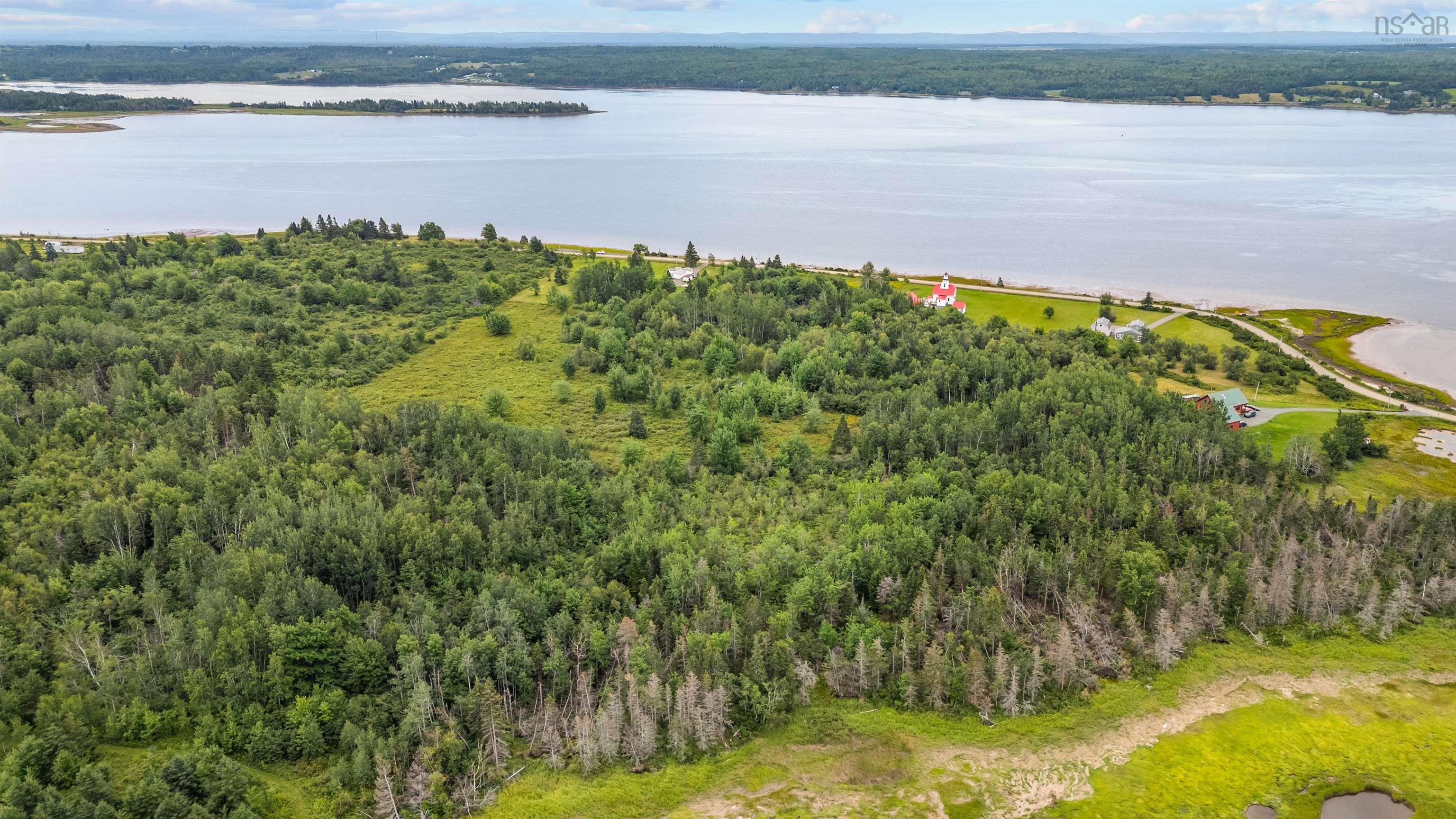 $189,900.00: North Wallace Road, Wallace