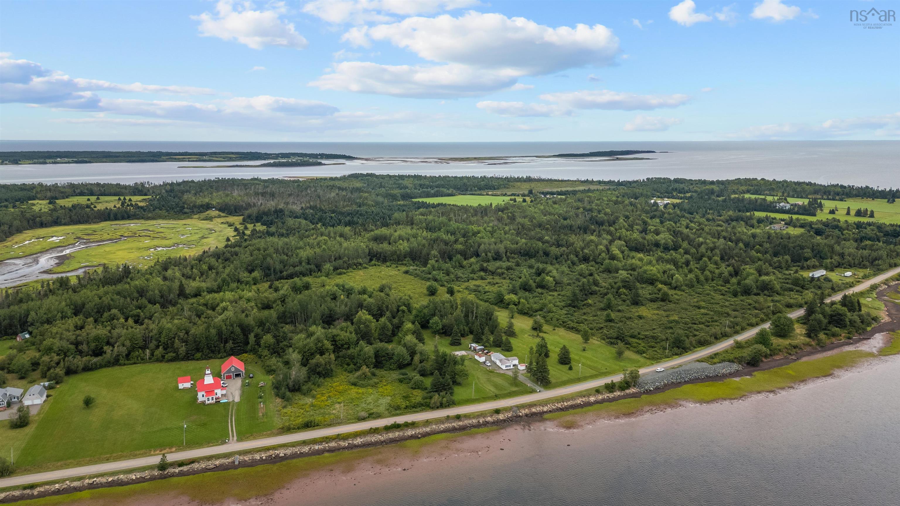 $189,900.00: North Wallace Road, Wallace