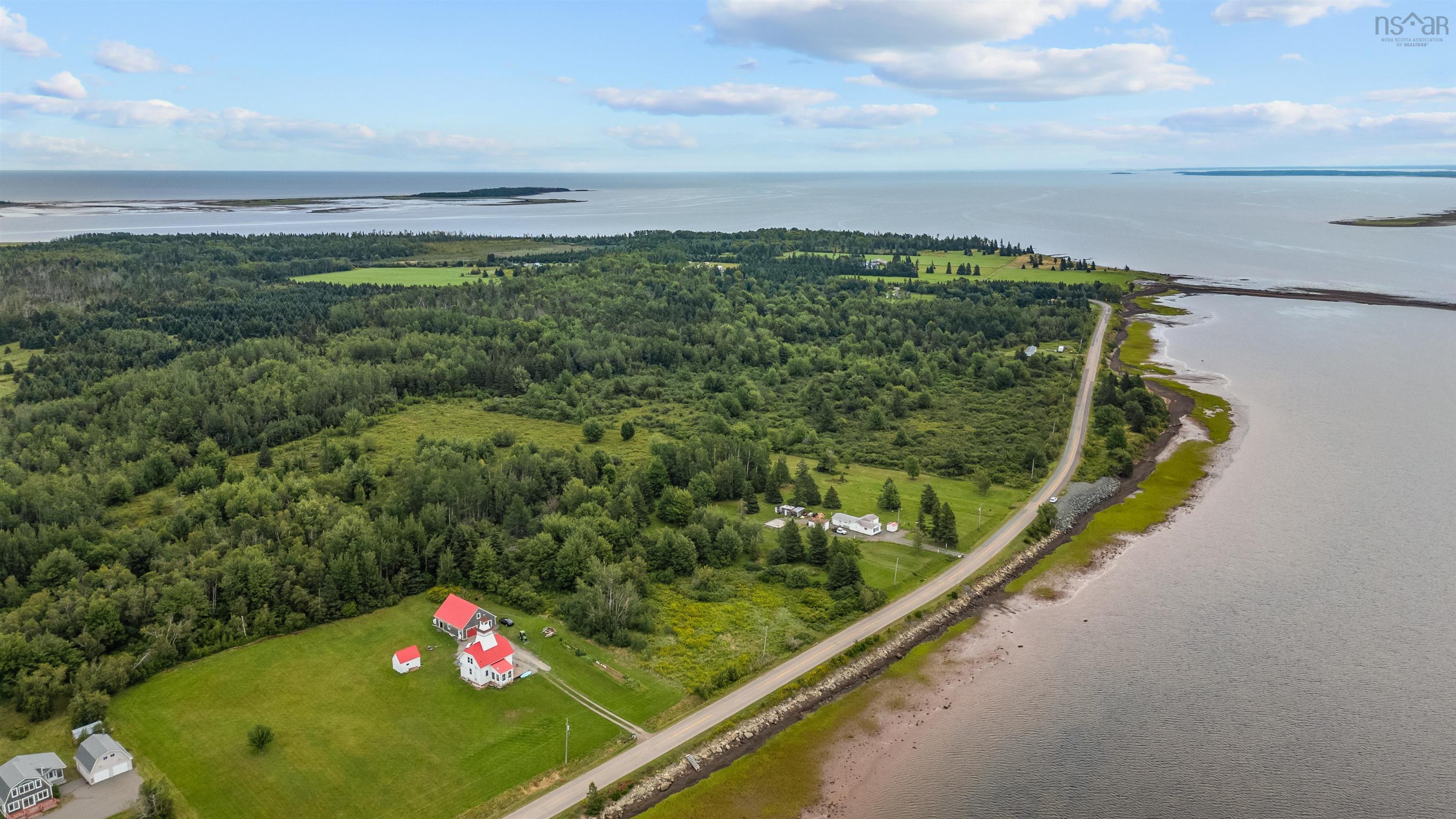 $189,900.00: North Wallace Road, Wallace