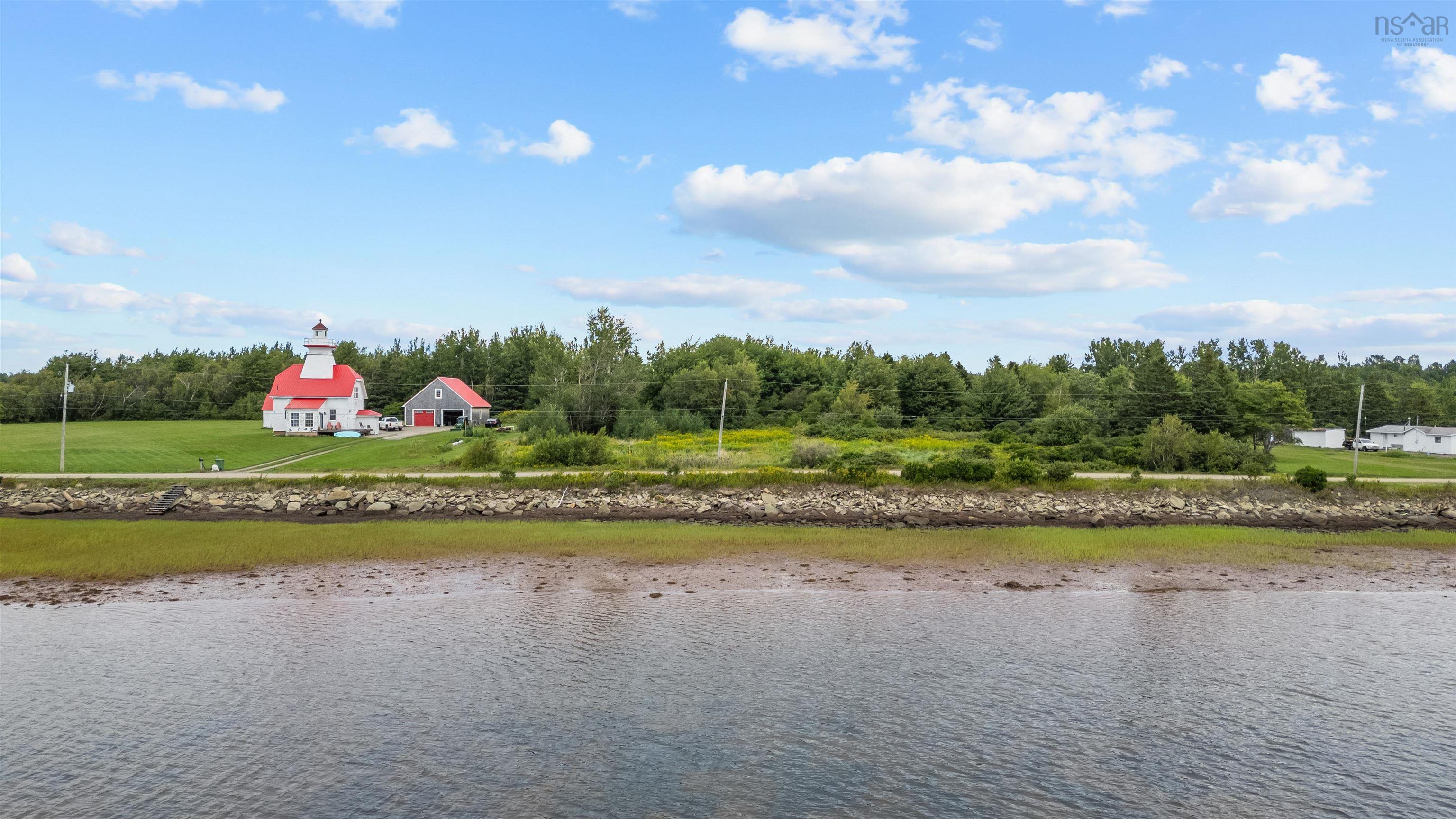 $189,900.00: North Wallace Road, Wallace