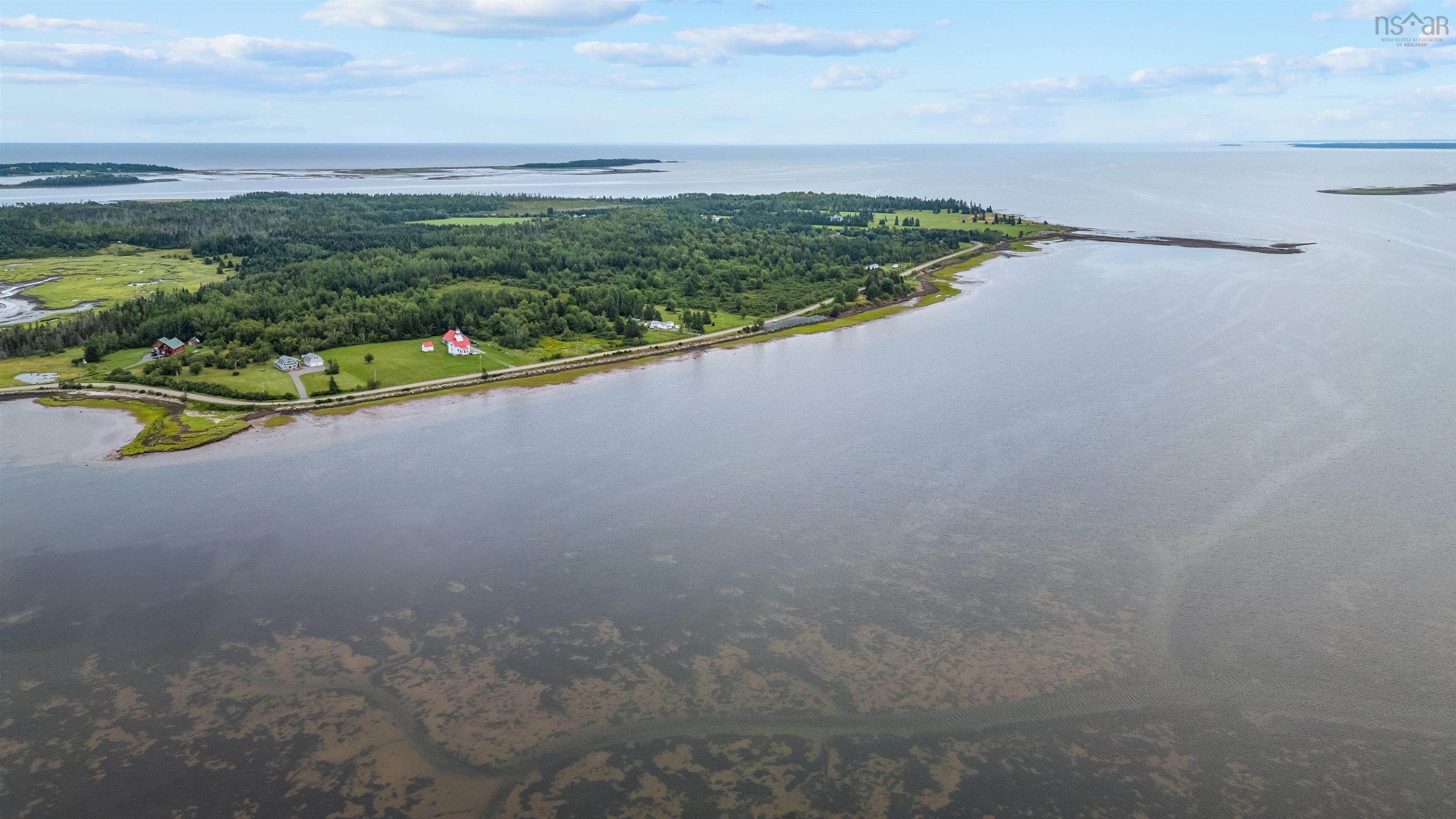 $189,900.00: North Wallace Road, Wallace