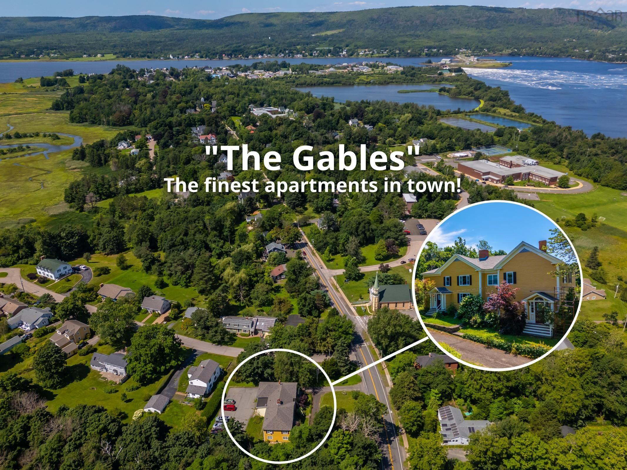 $740,000.00: 789-791 Saint George Street, Annapolis Royal