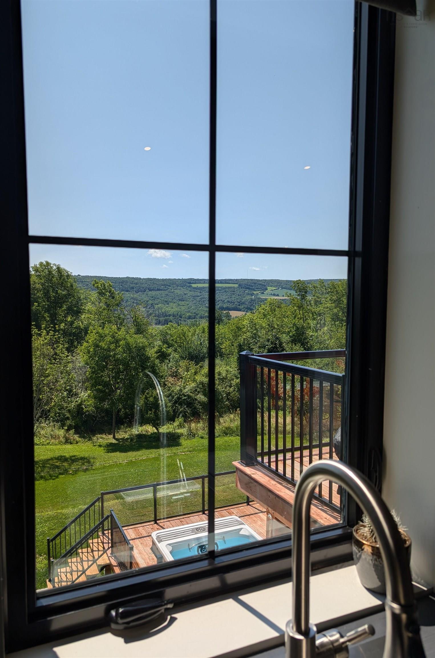 $967,500.00: 1468 Ridge Road, Wolfville Ridge