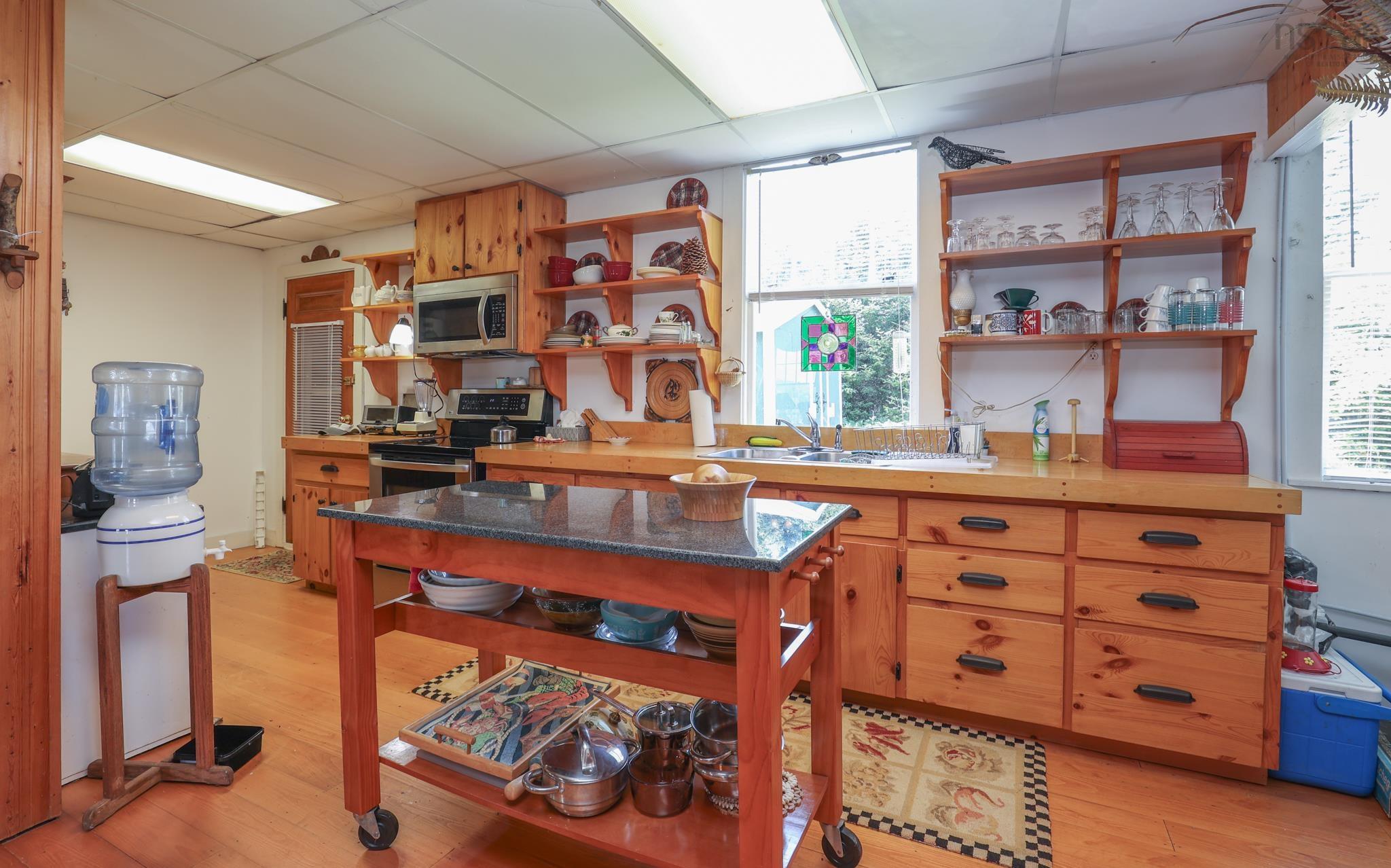 $699,900.00: 1428 Highway 304, Cape Forchu