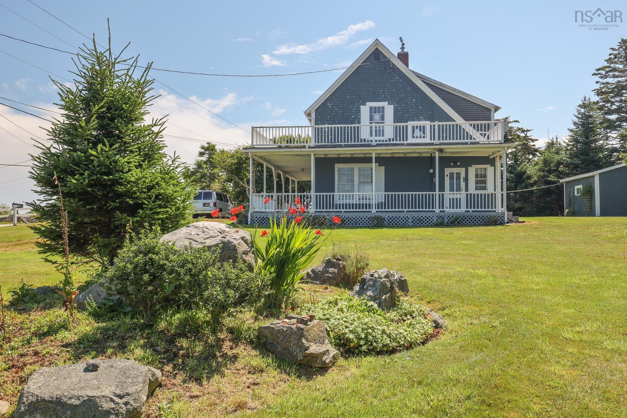 $699,900.00: 1428 Highway 304, Cape Forchu