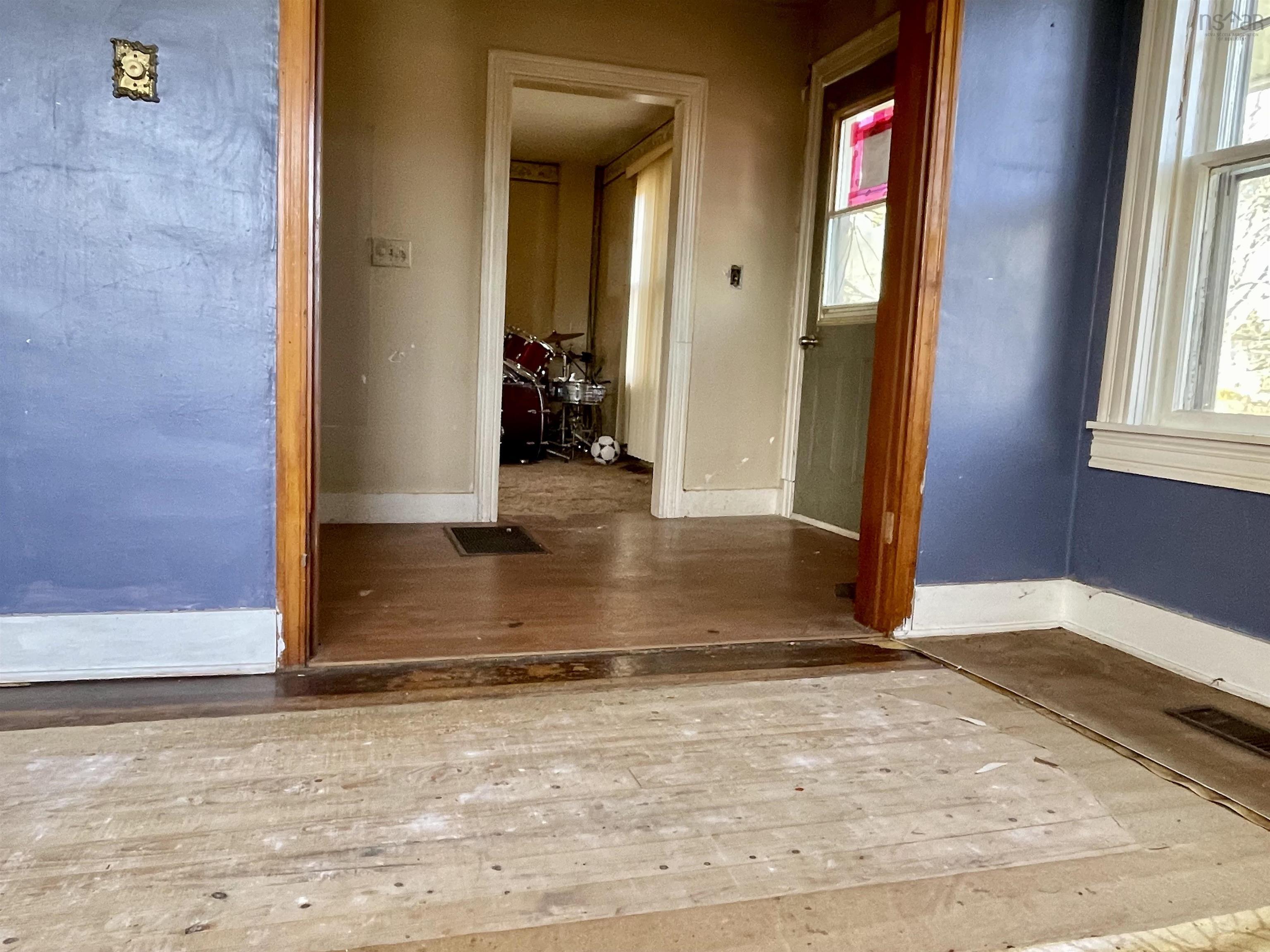 $90,000.00: 245 Station Street, Maccan